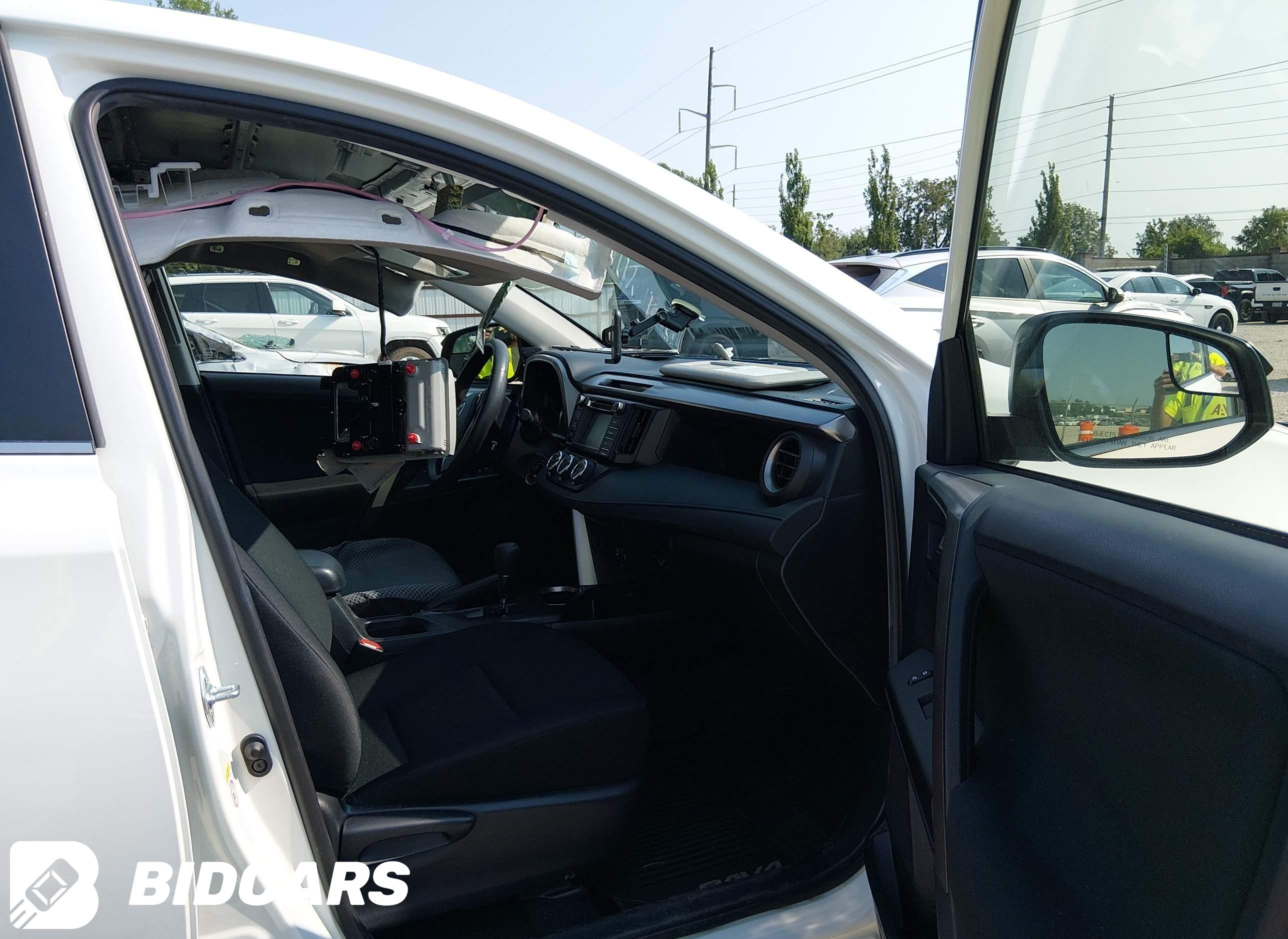 2016 Toyota RAV4, LE