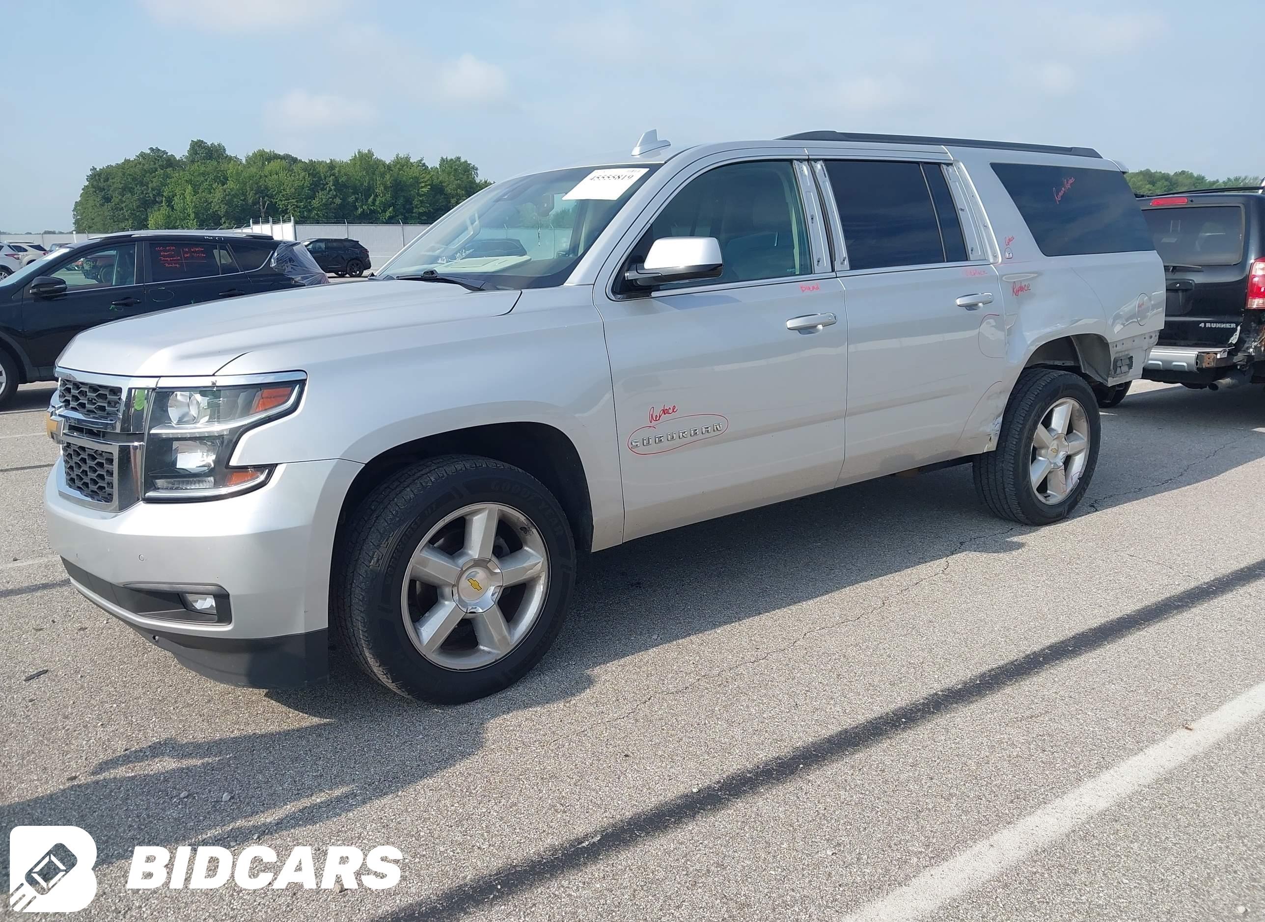 2017 Chevrolet Suburban, LT
