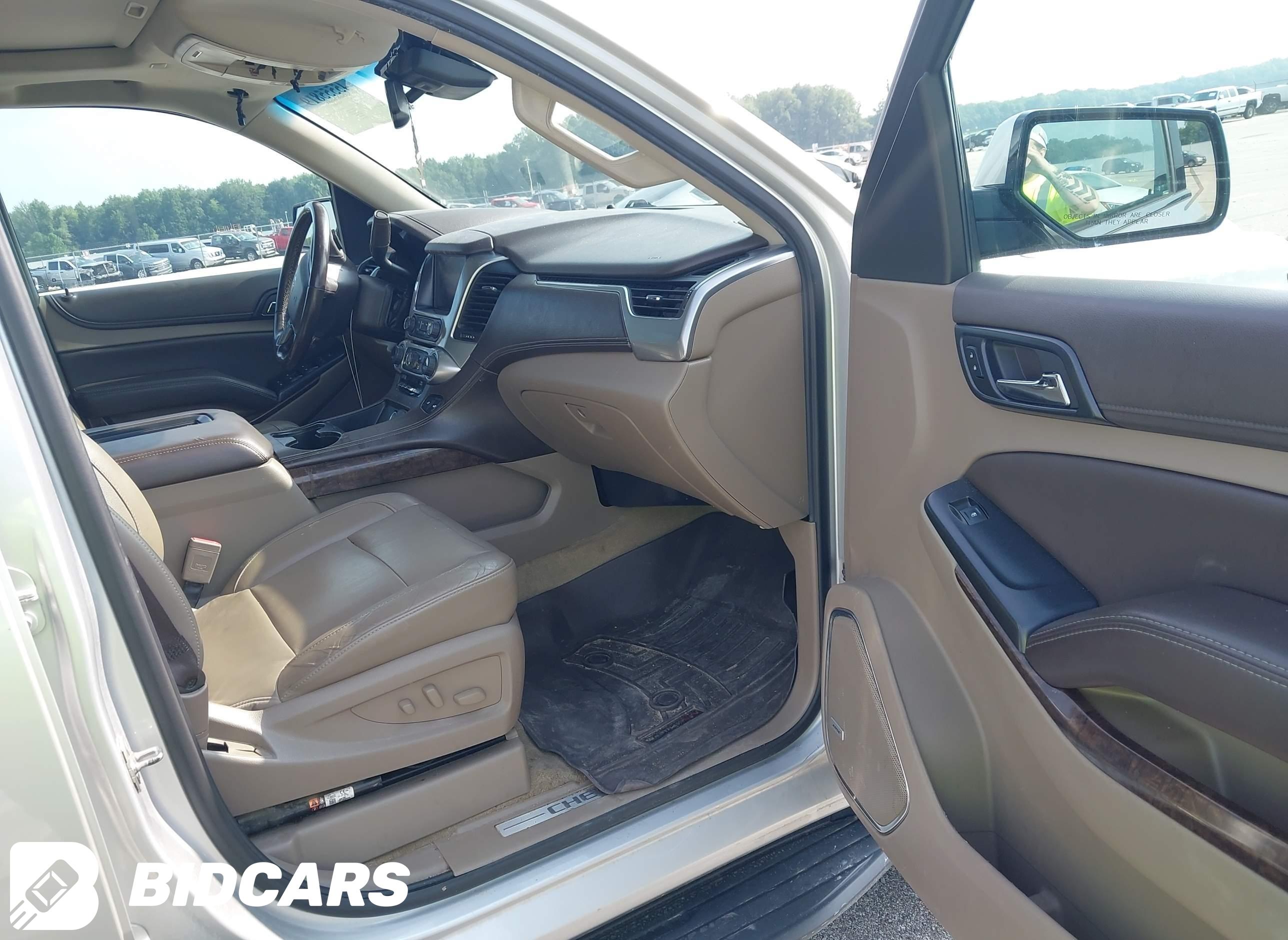 2017 Chevrolet Suburban, LT