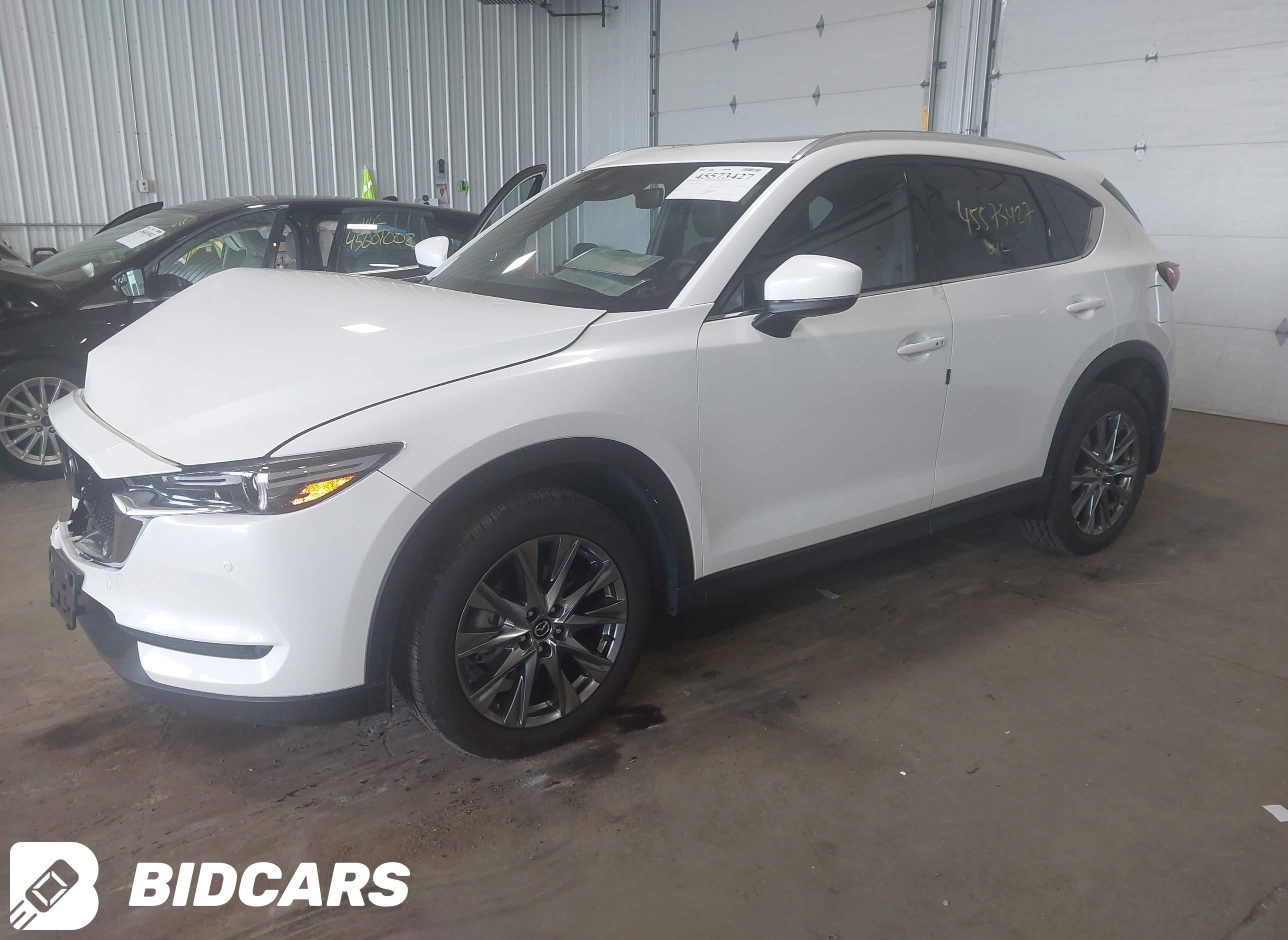 2021 Mazda CX-5, Signature