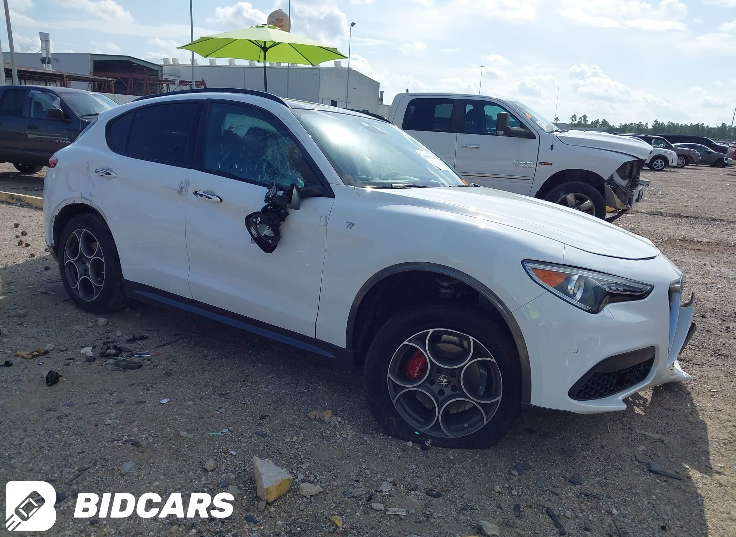 2023 Alfa Romeo Stelvio, Ti Awd