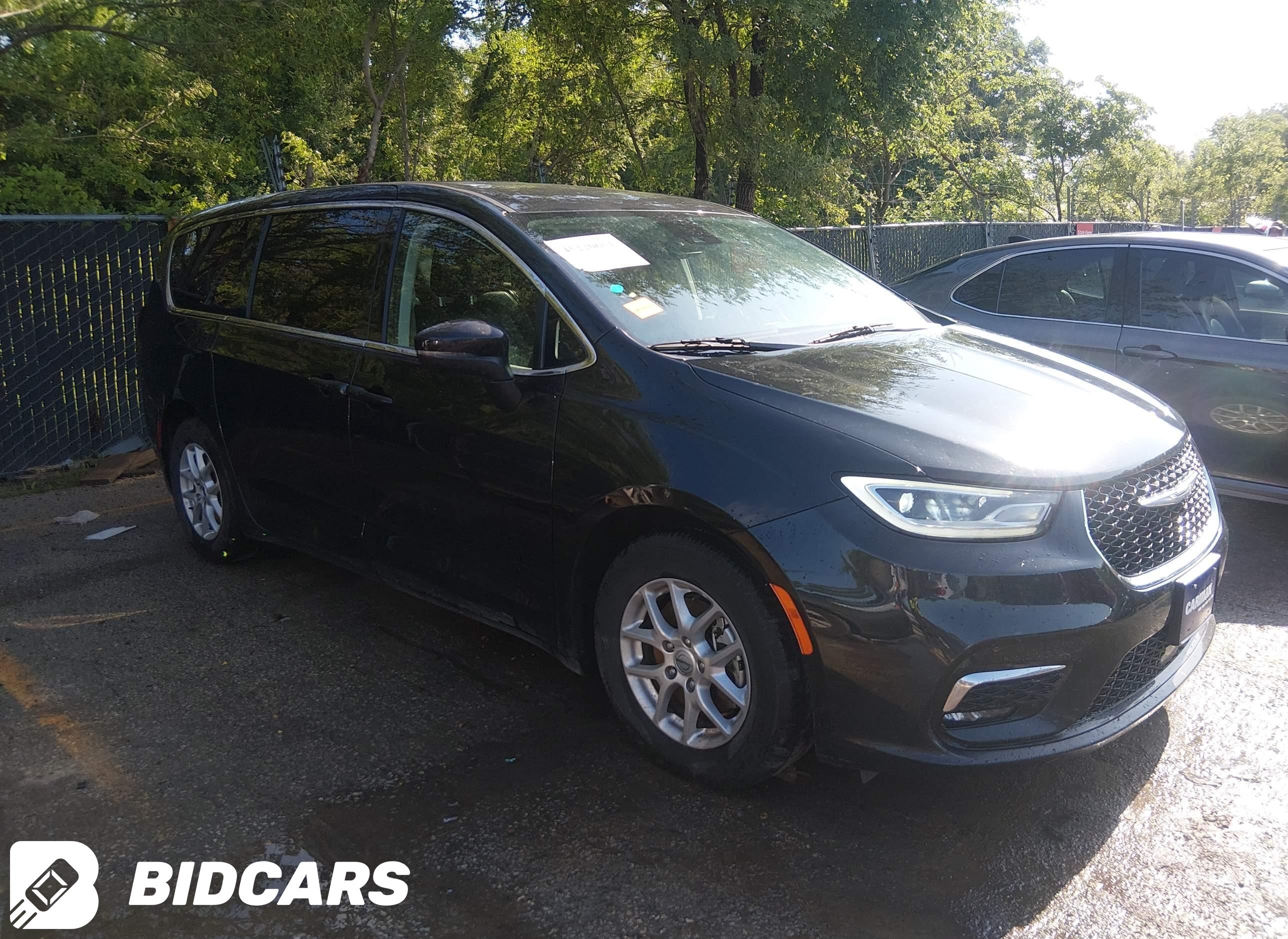 2023 Chrysler Pacifica, Touri...