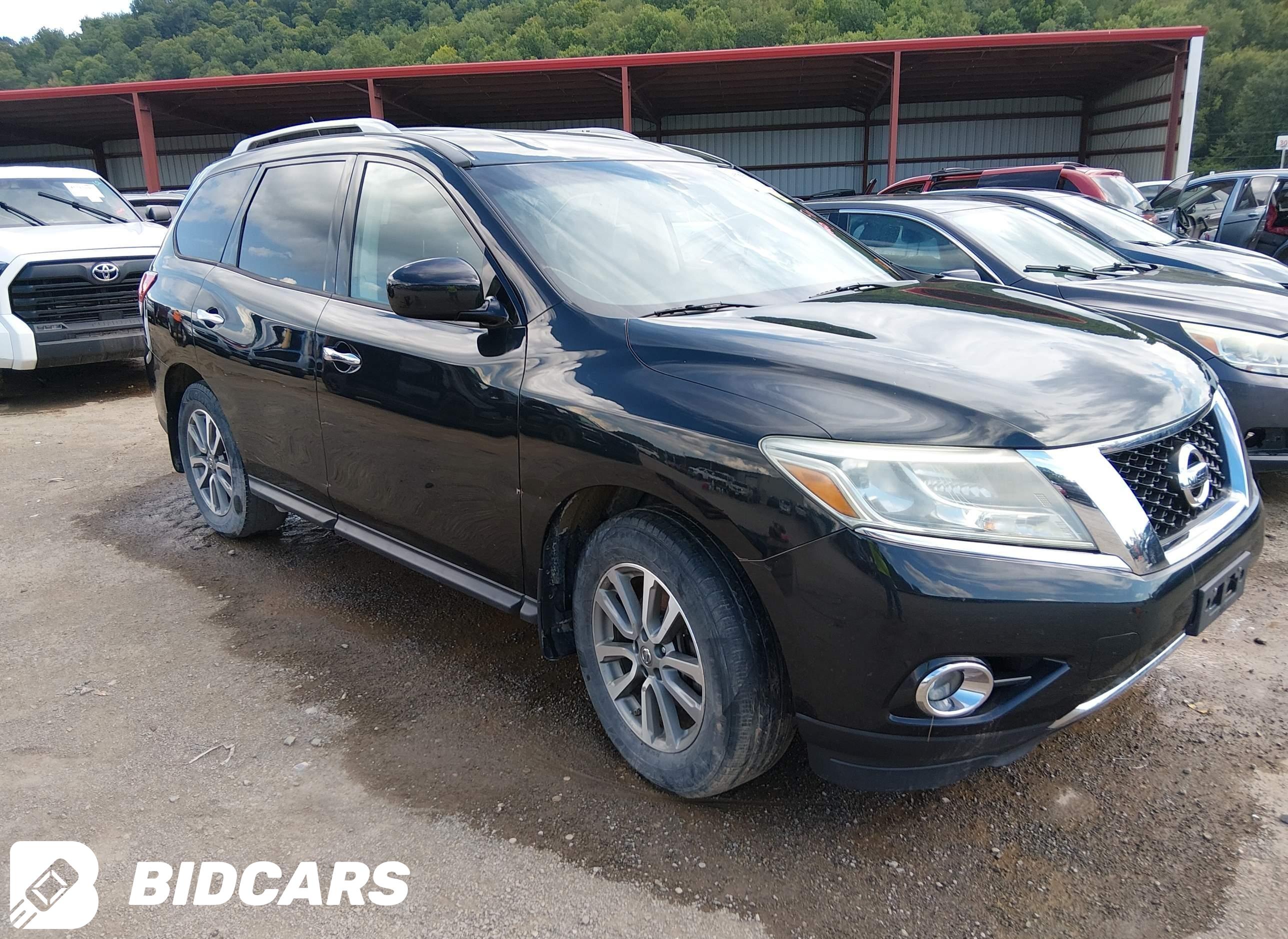 2016 Nissan Pathfinder, SV