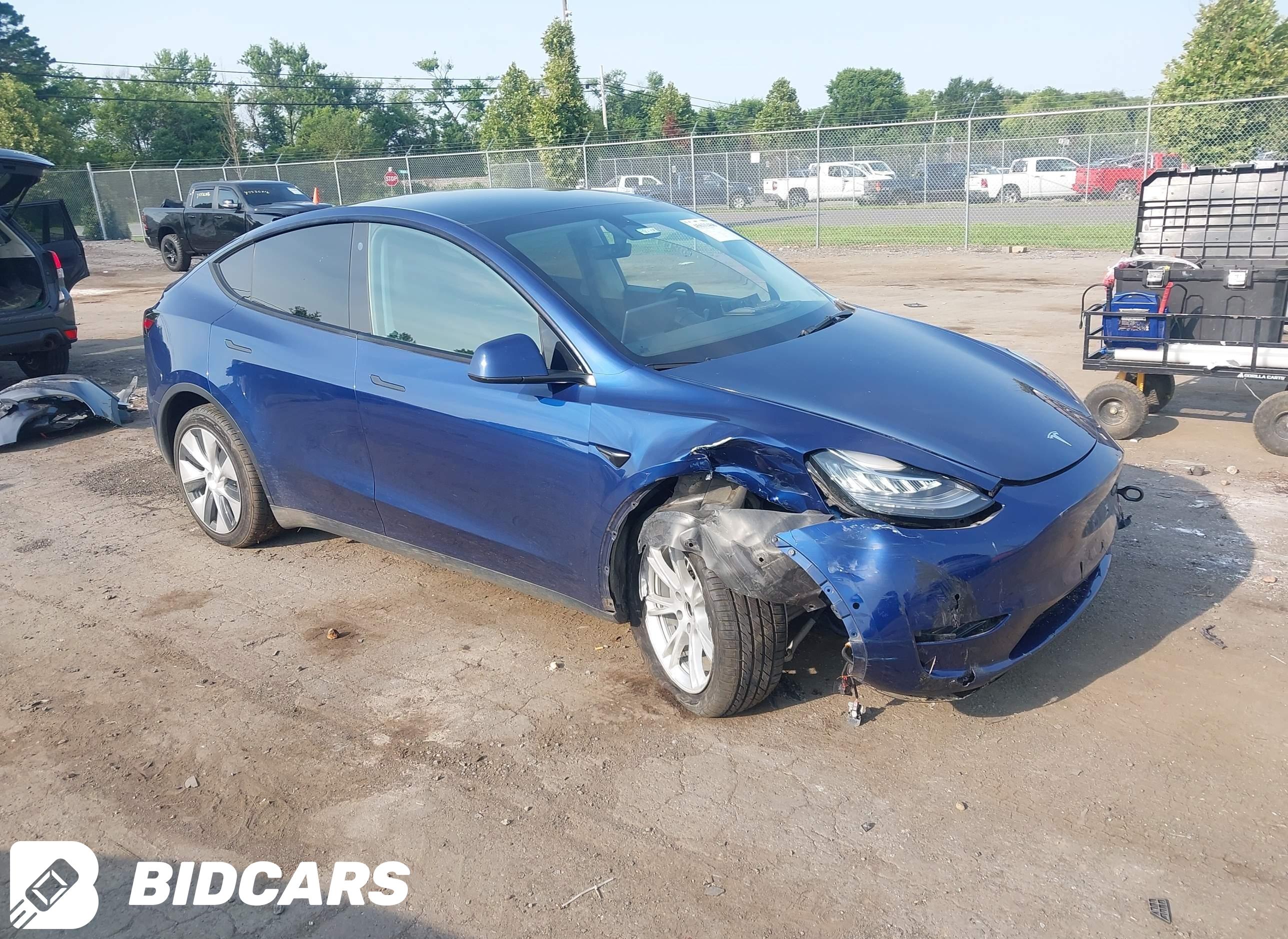 2022 Tesla Model Y, Long Rang...