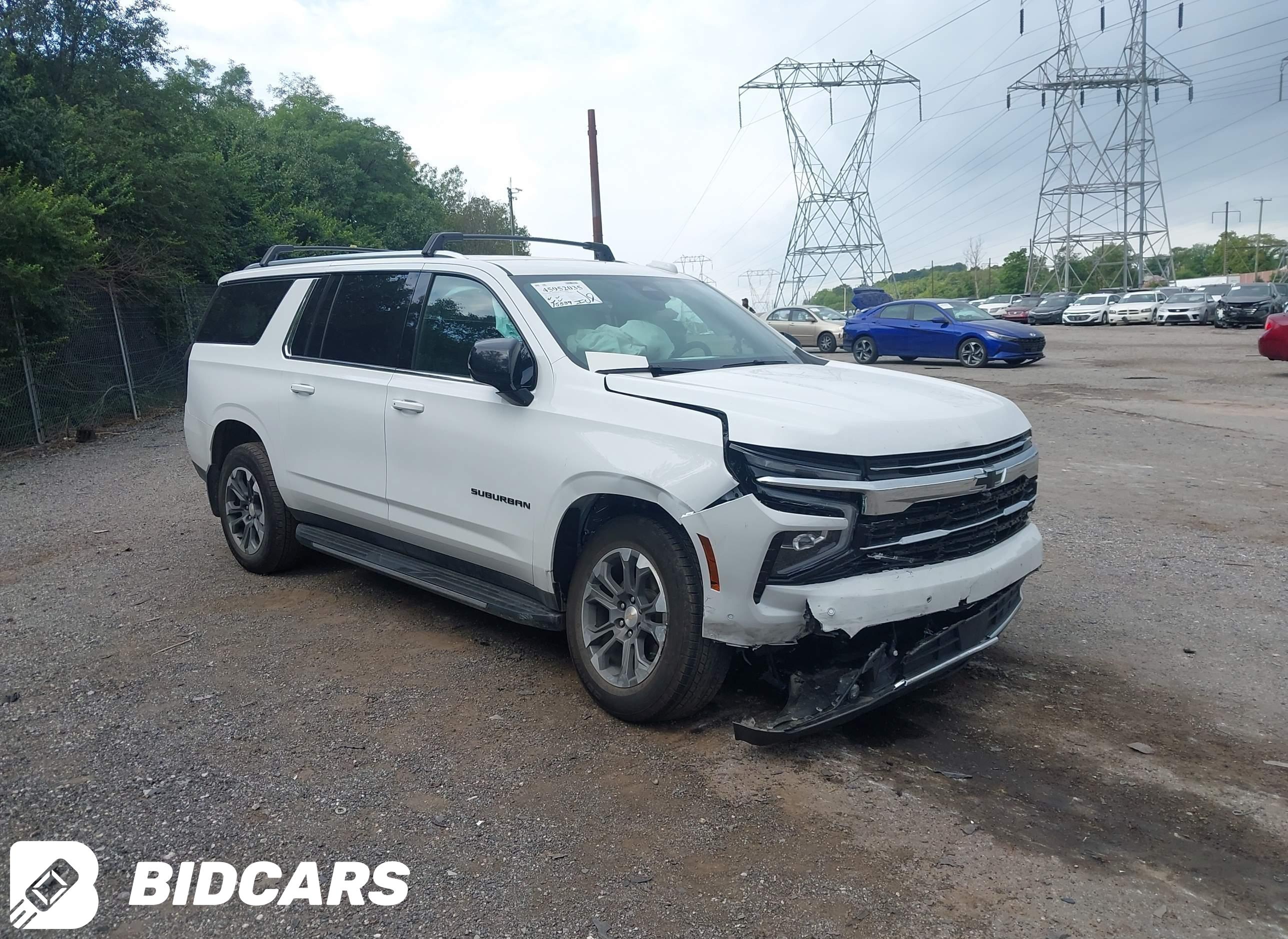 2025 Chevrolet Suburban, 4Wd Lt