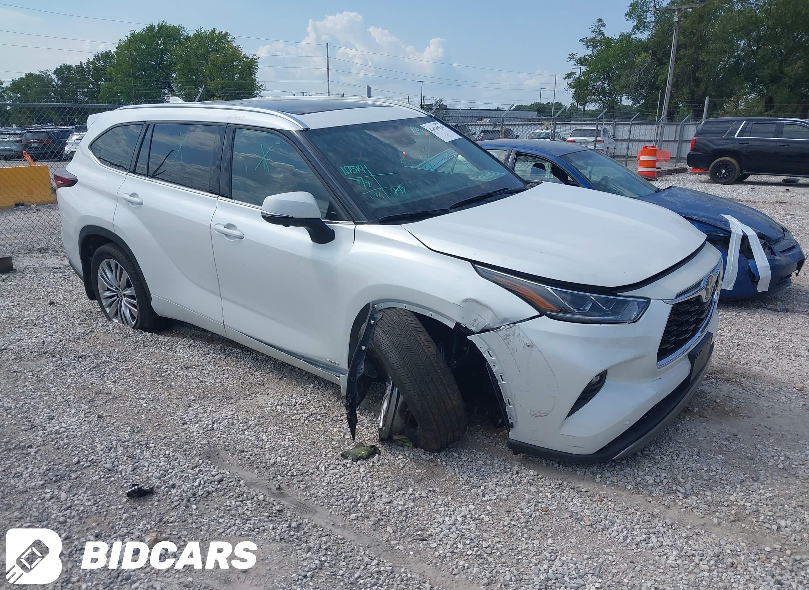 2026 Toyota Highlander, Hybri...
