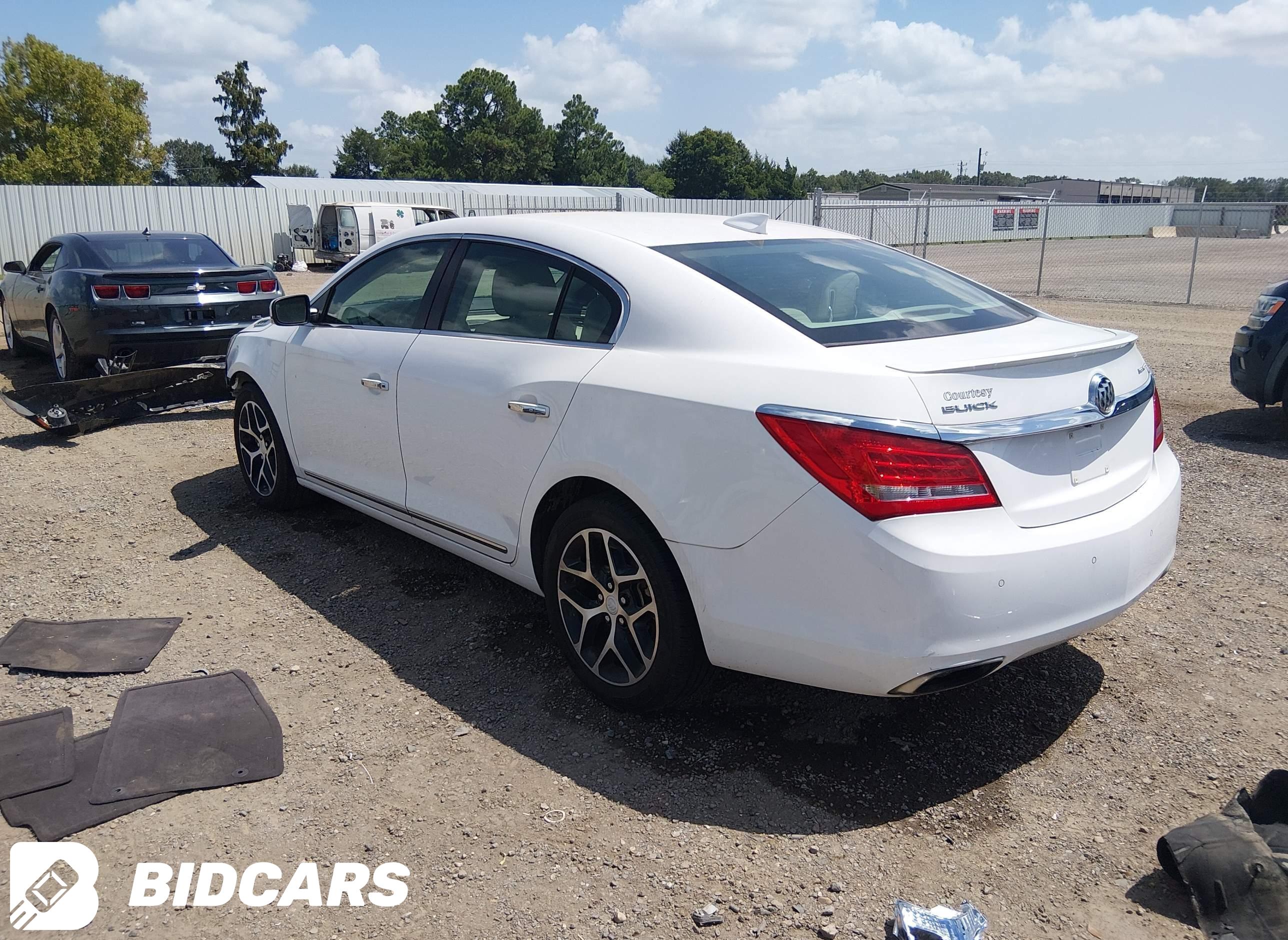 2016 Buick Lacrosse, Sport To...