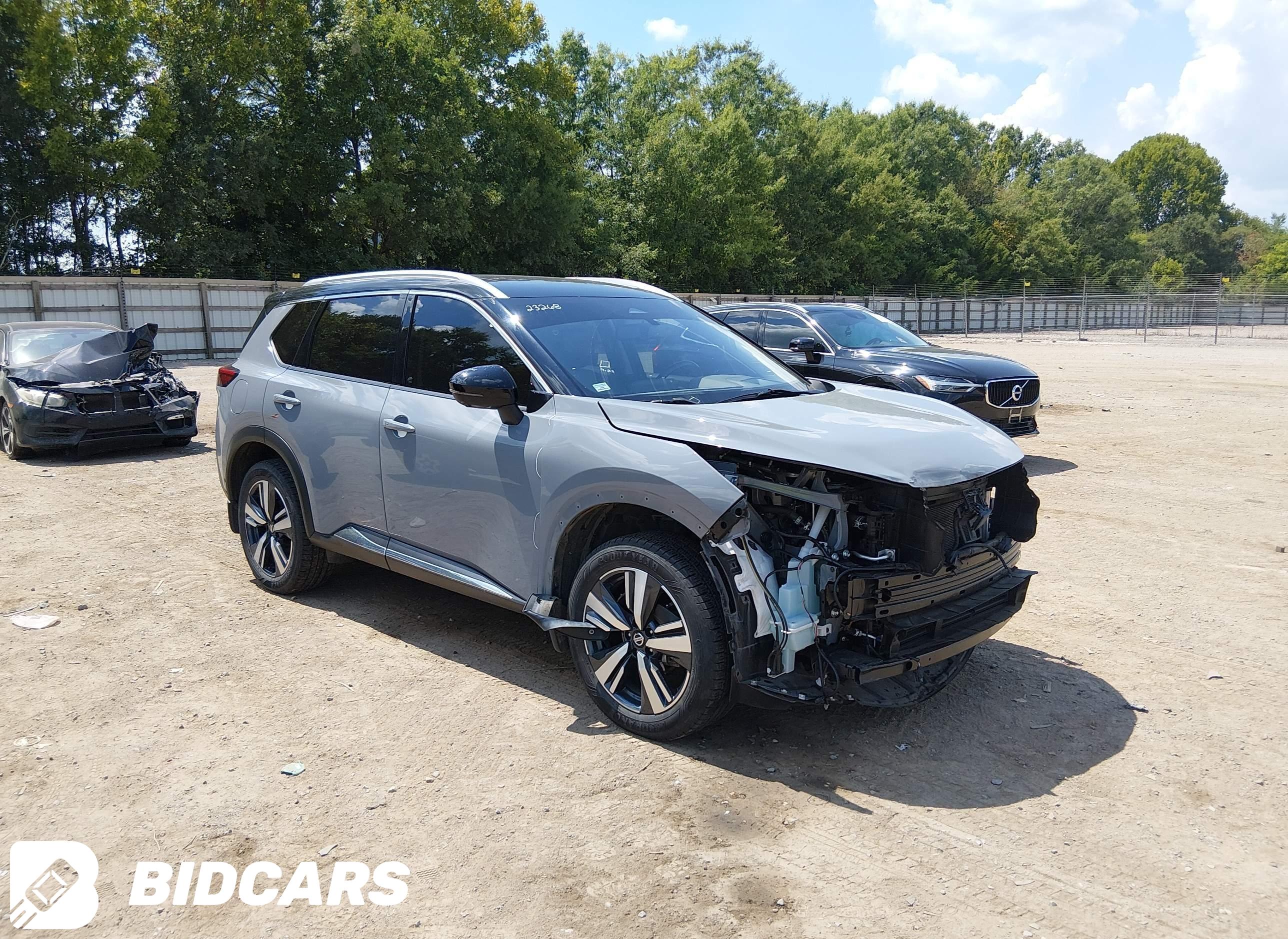 2021 Nissan Rogue, Platinum Fwd