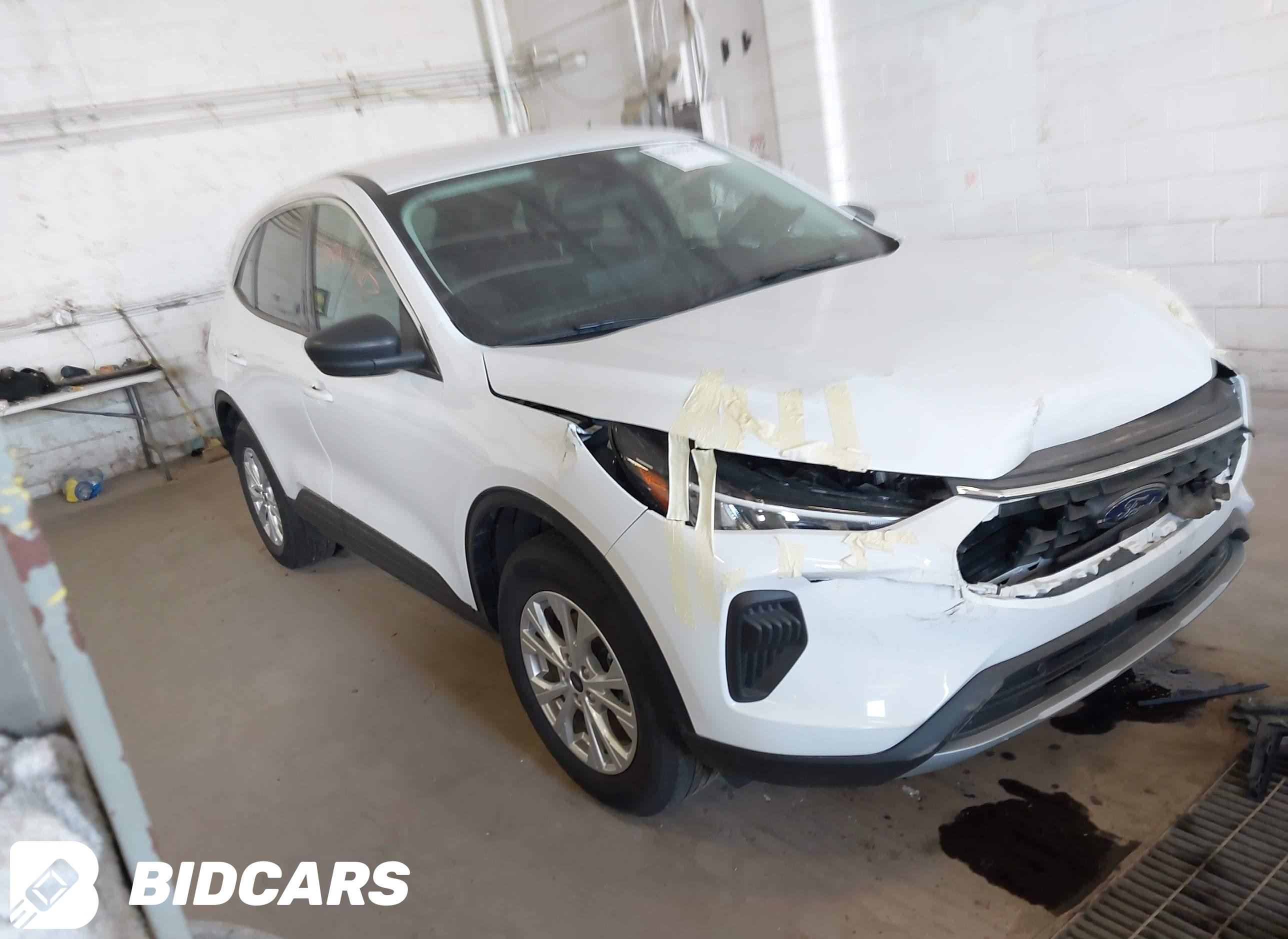 2024 Ford Escape, Active