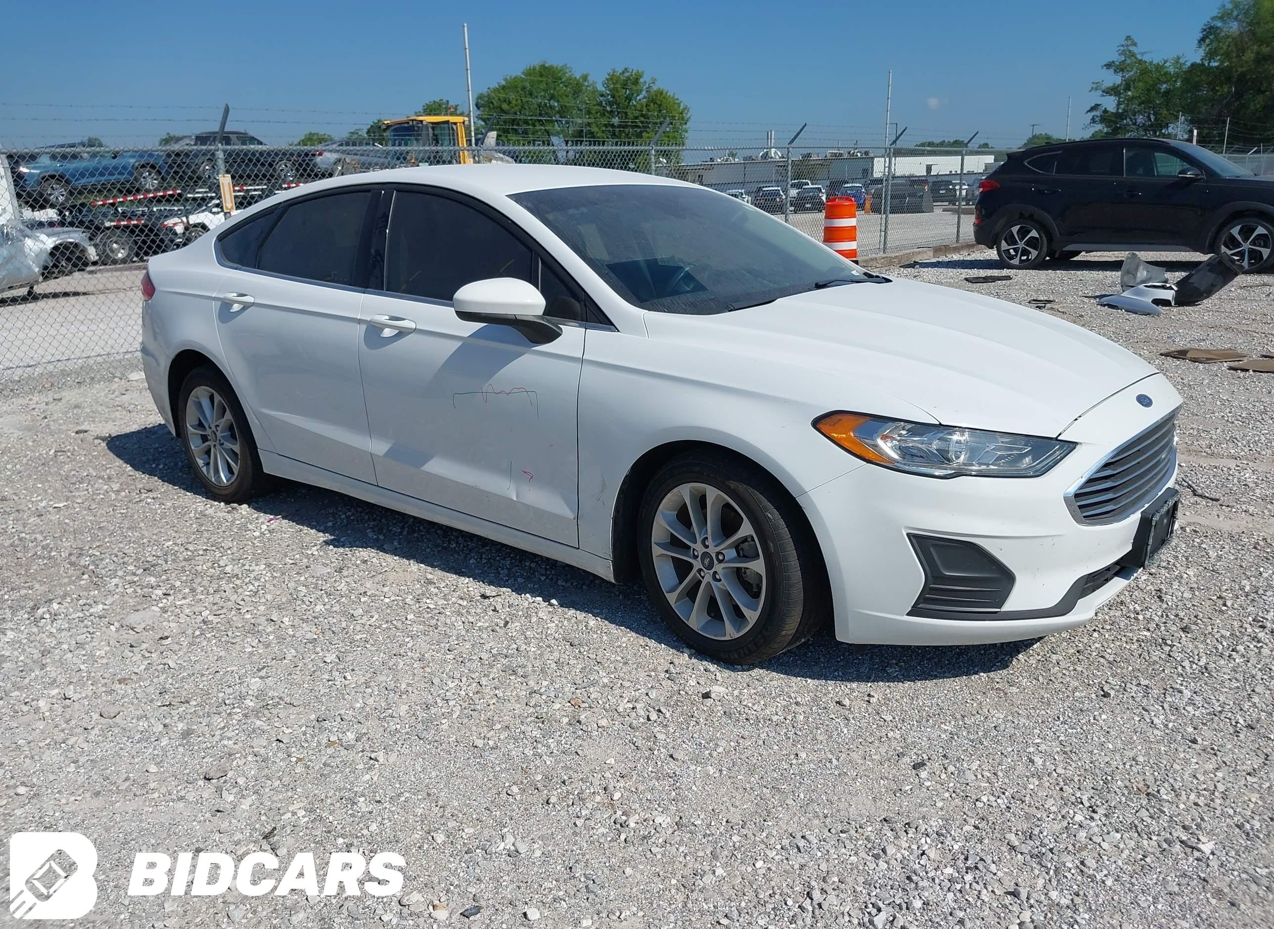 2019 Ford Fusion, Hybrid SE