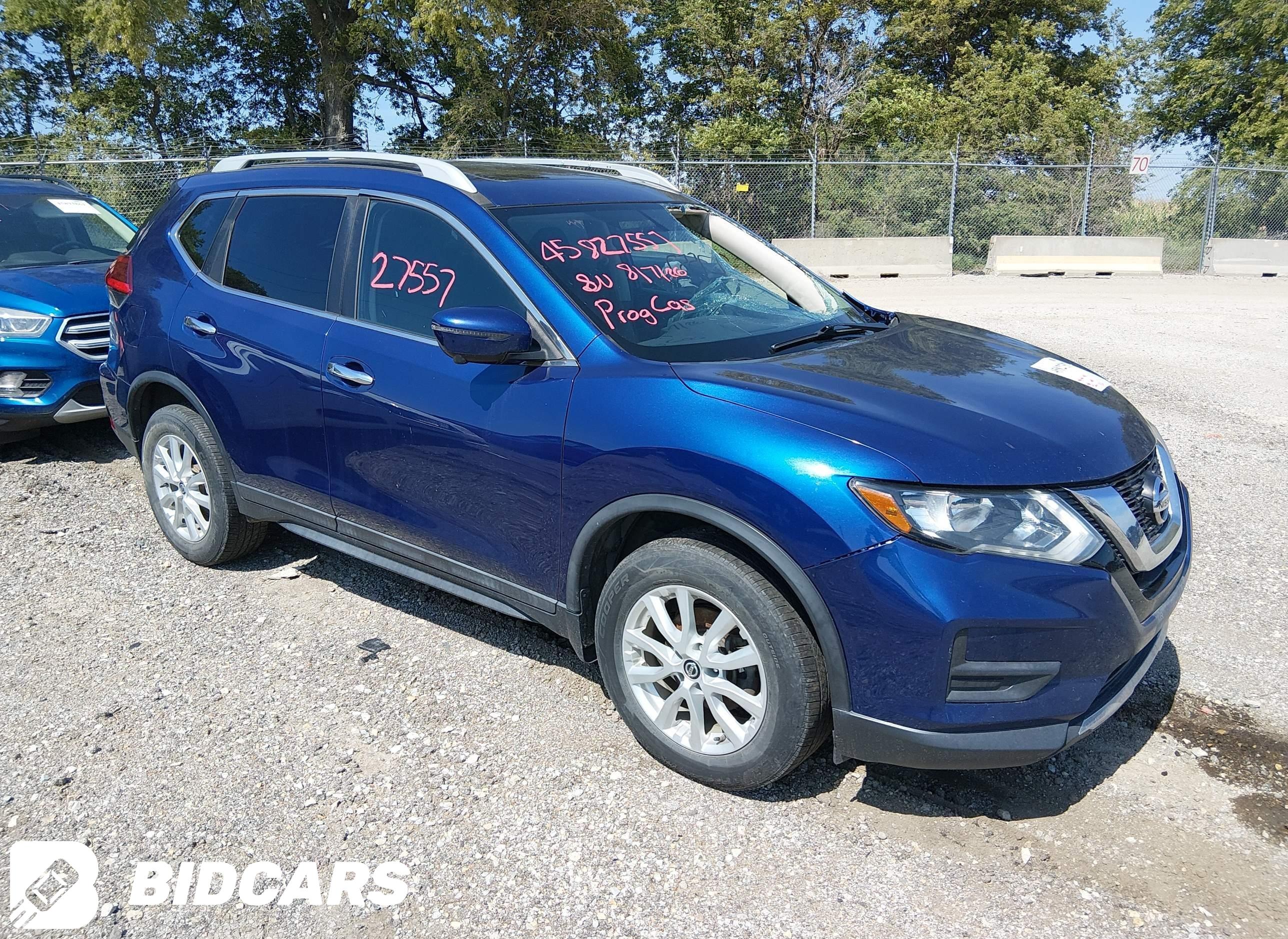 2017 Nissan Rogue, SV