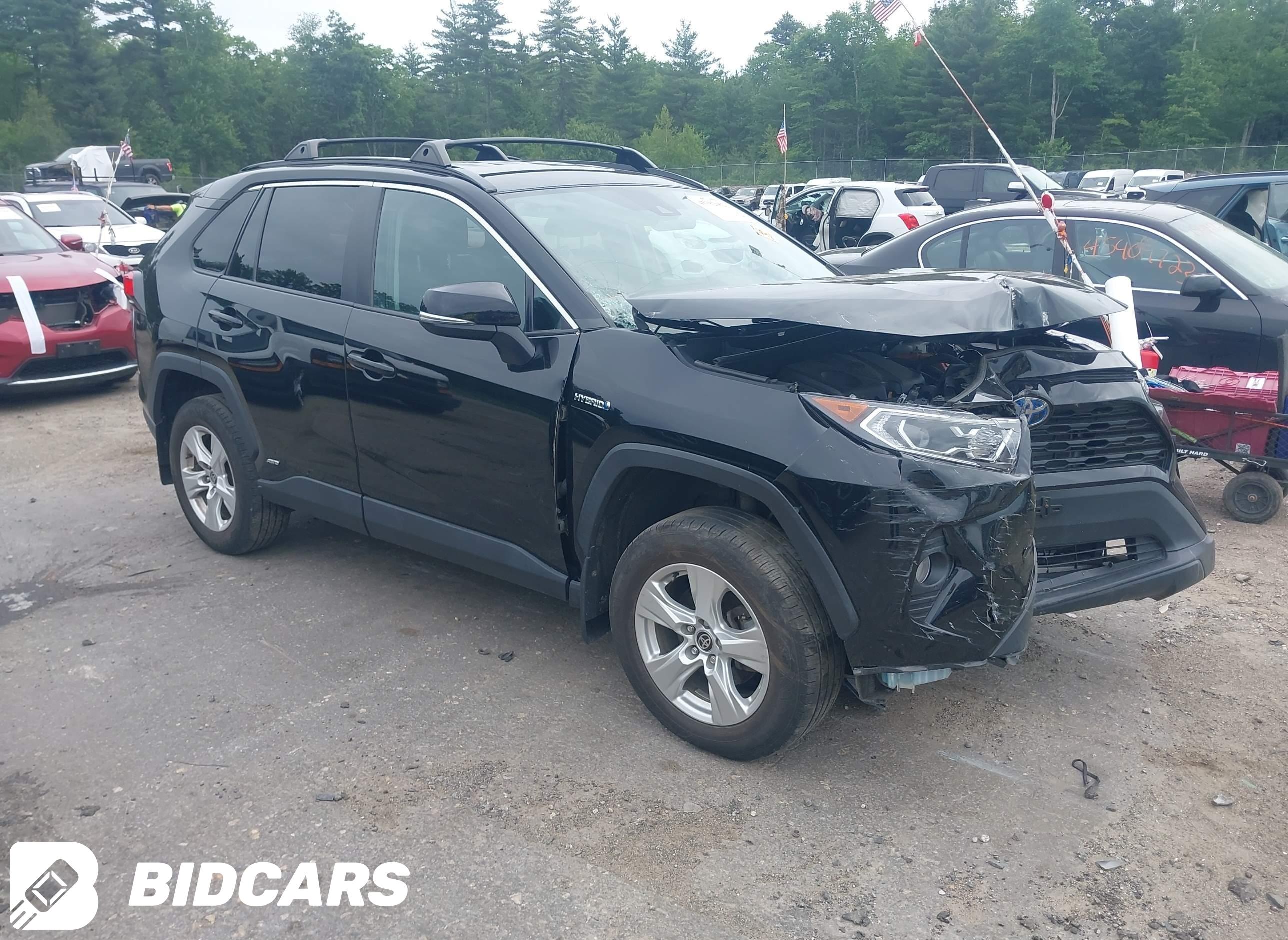 2021 Toyota RAV4, Hybrid Xle