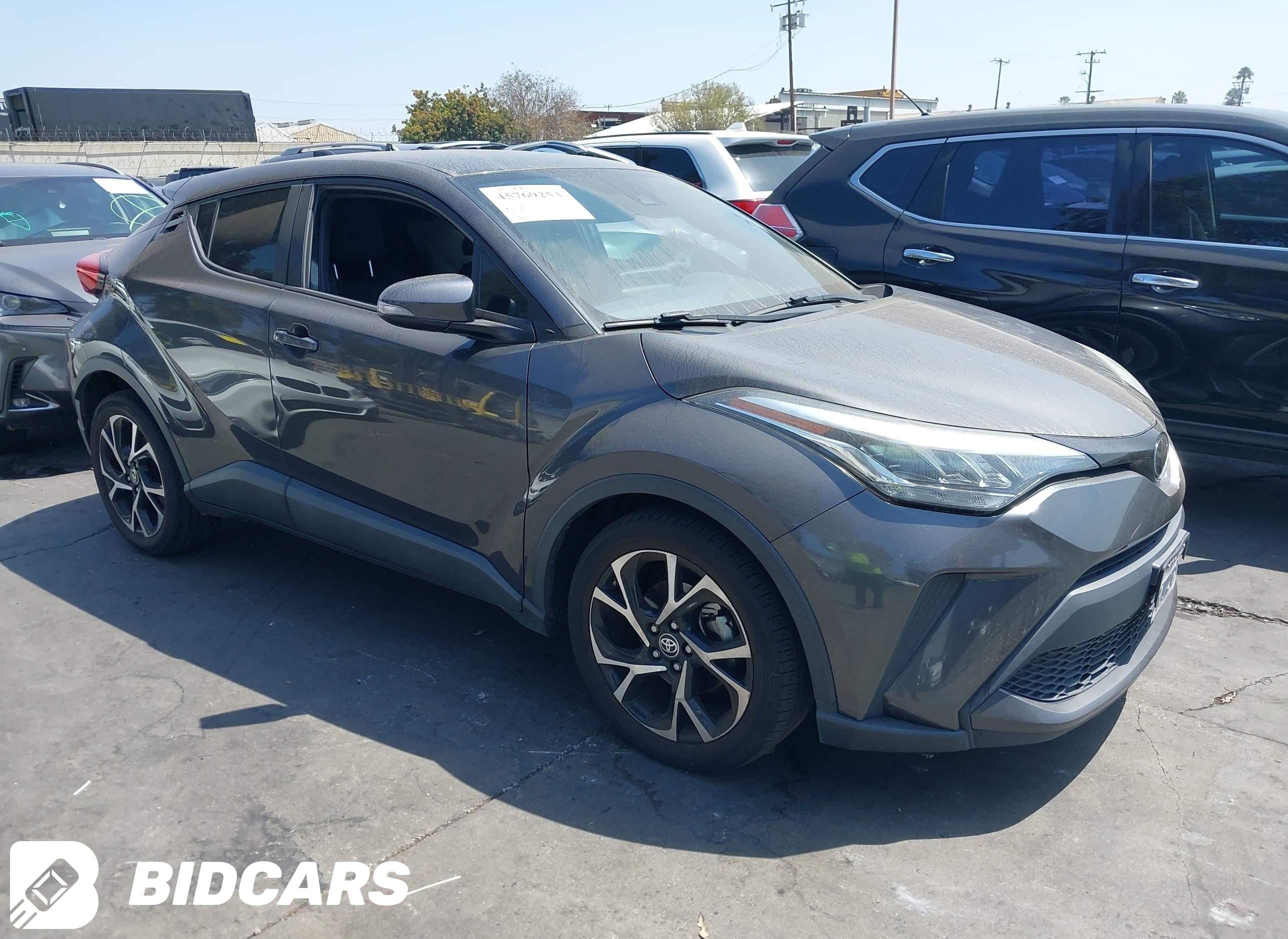2021 Toyota C-HR, Xle