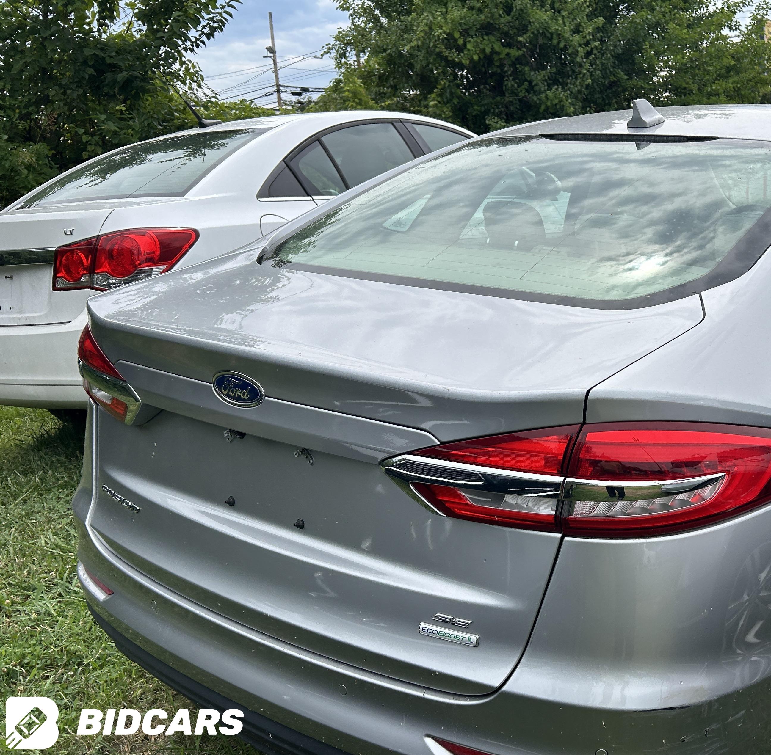 2020 Ford Fusion, SE