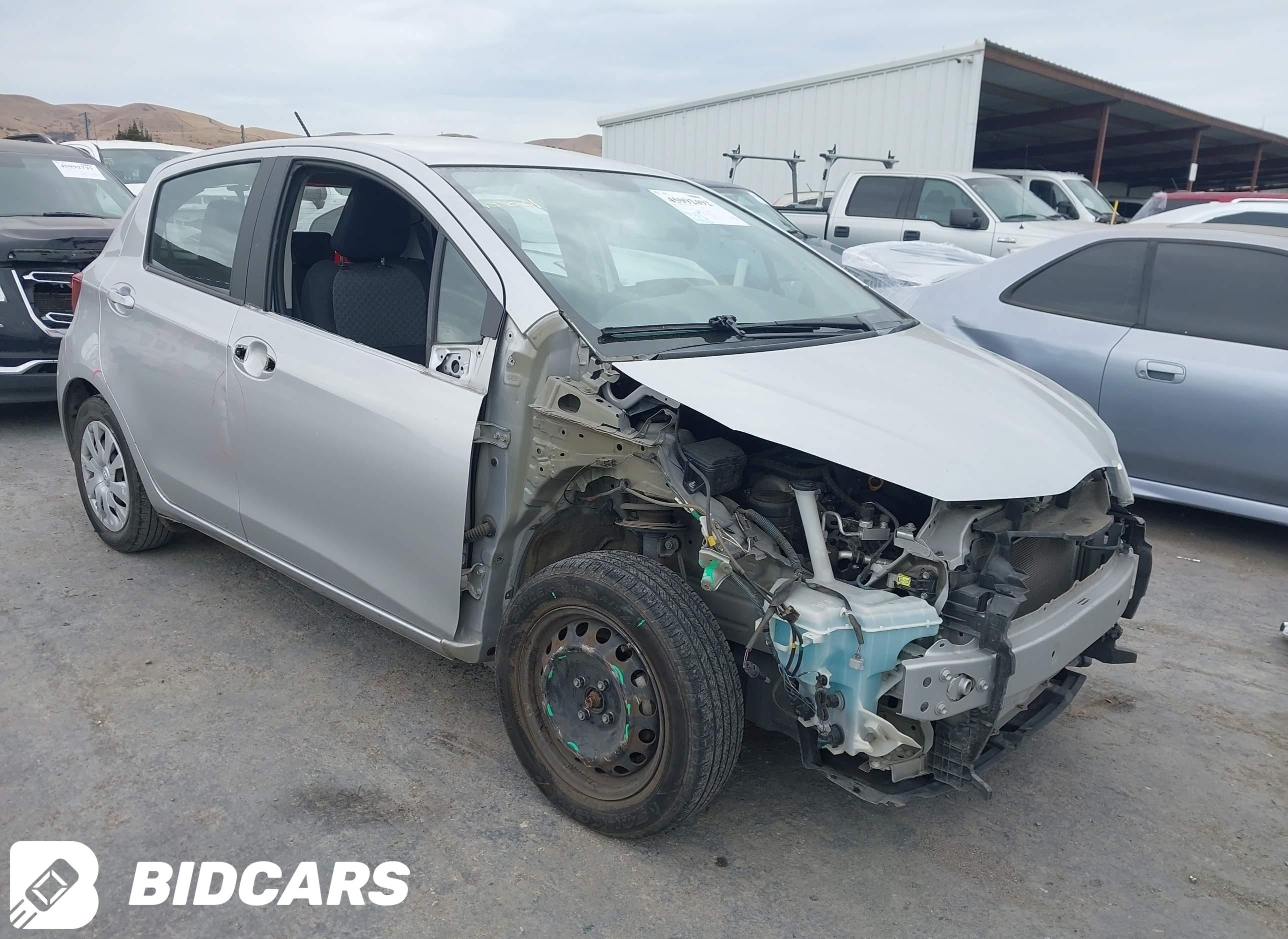 2015 Toyota Yaris, L