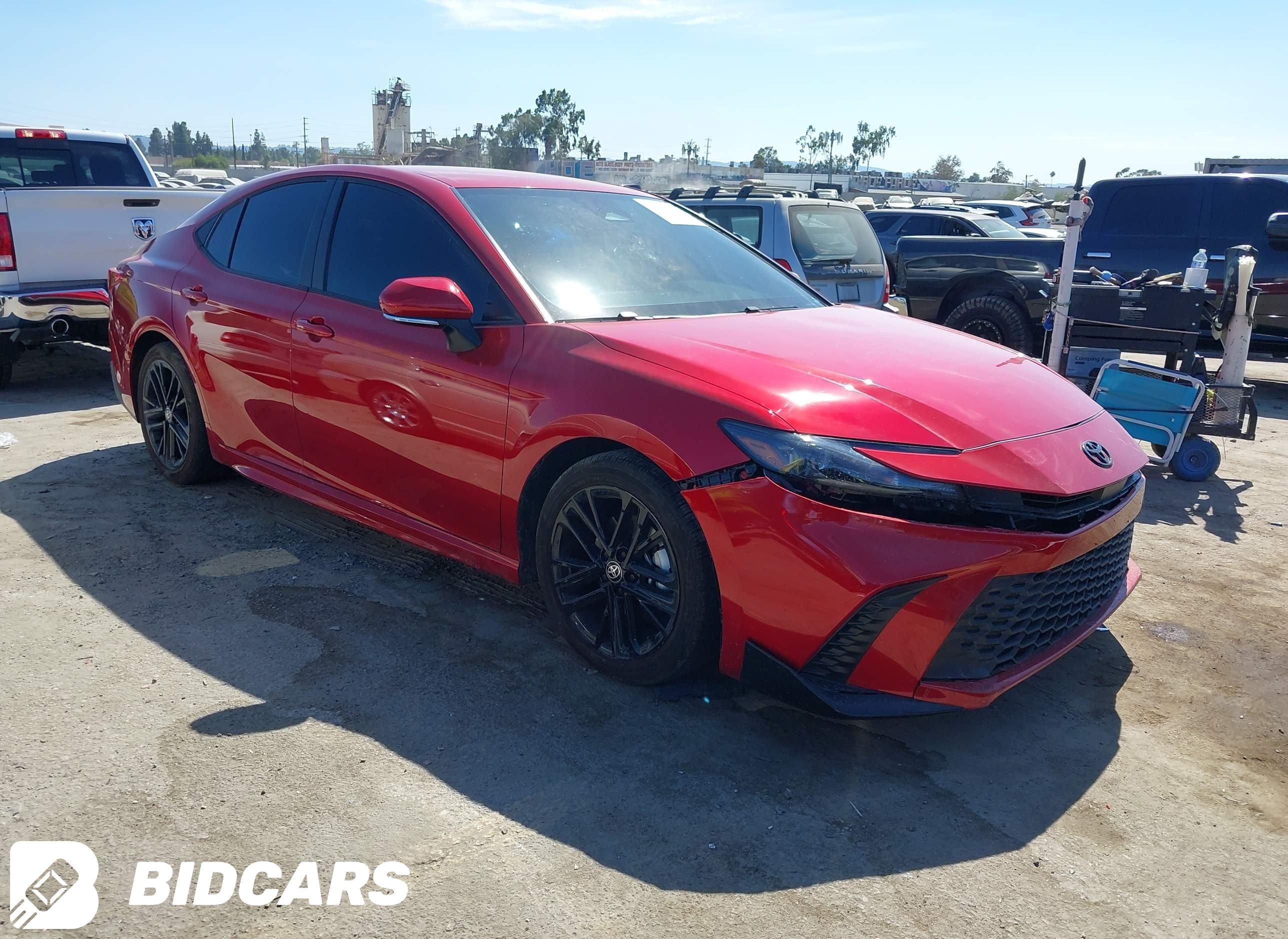 2026 Toyota Camry, SE