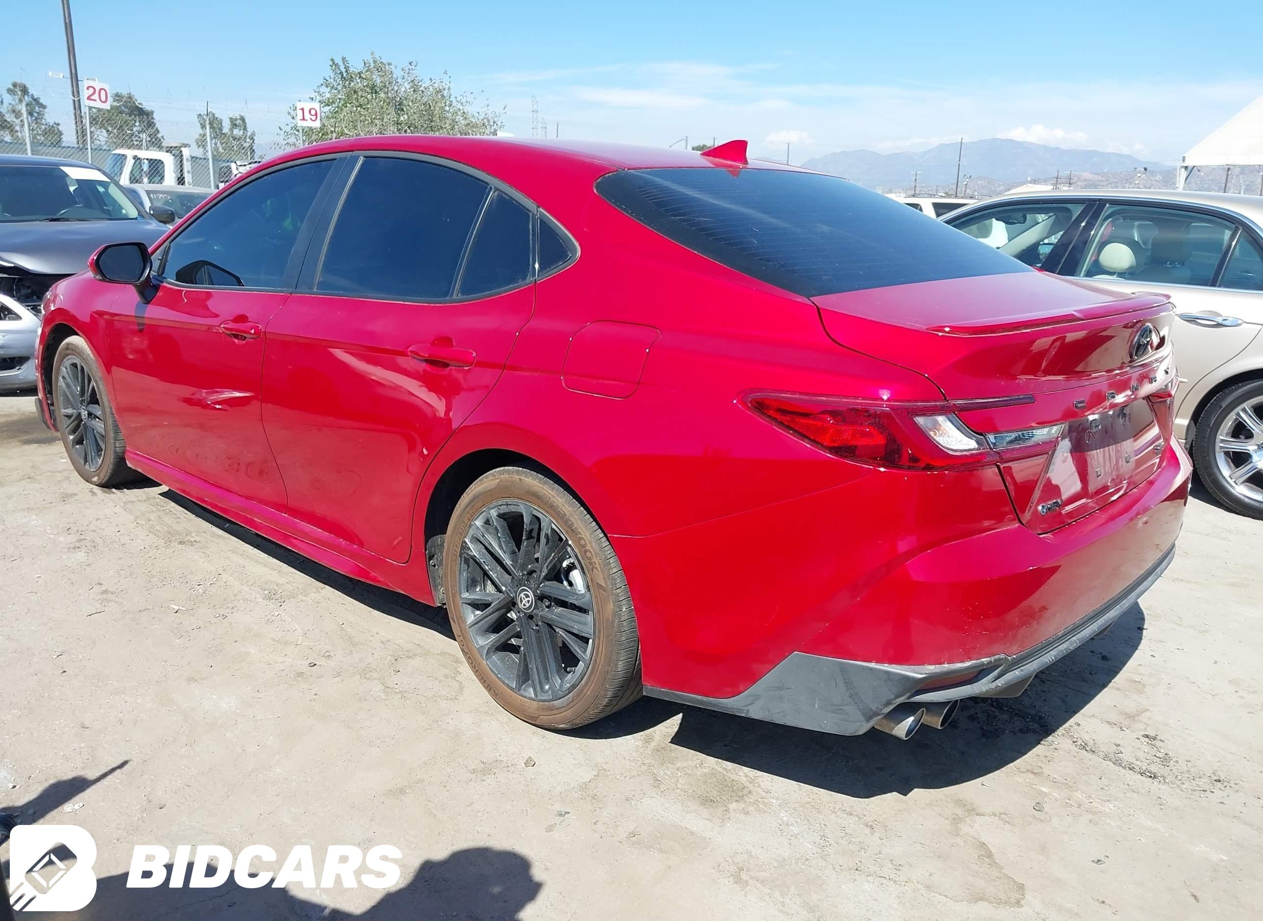 2026 Toyota Camry, SE
