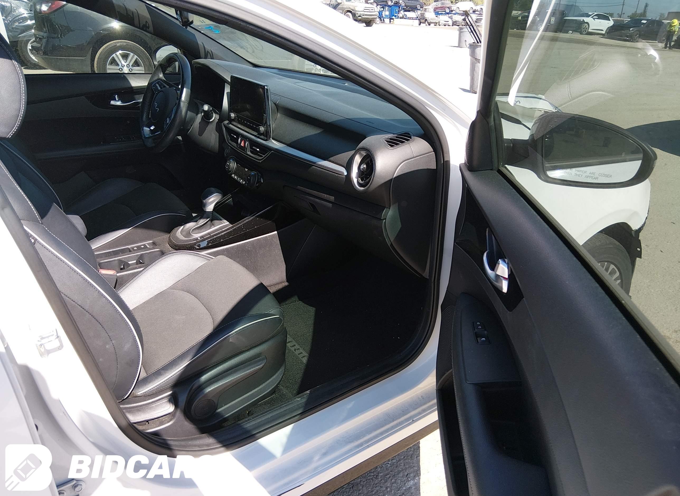 2022 KIA Forte, Gt-Line