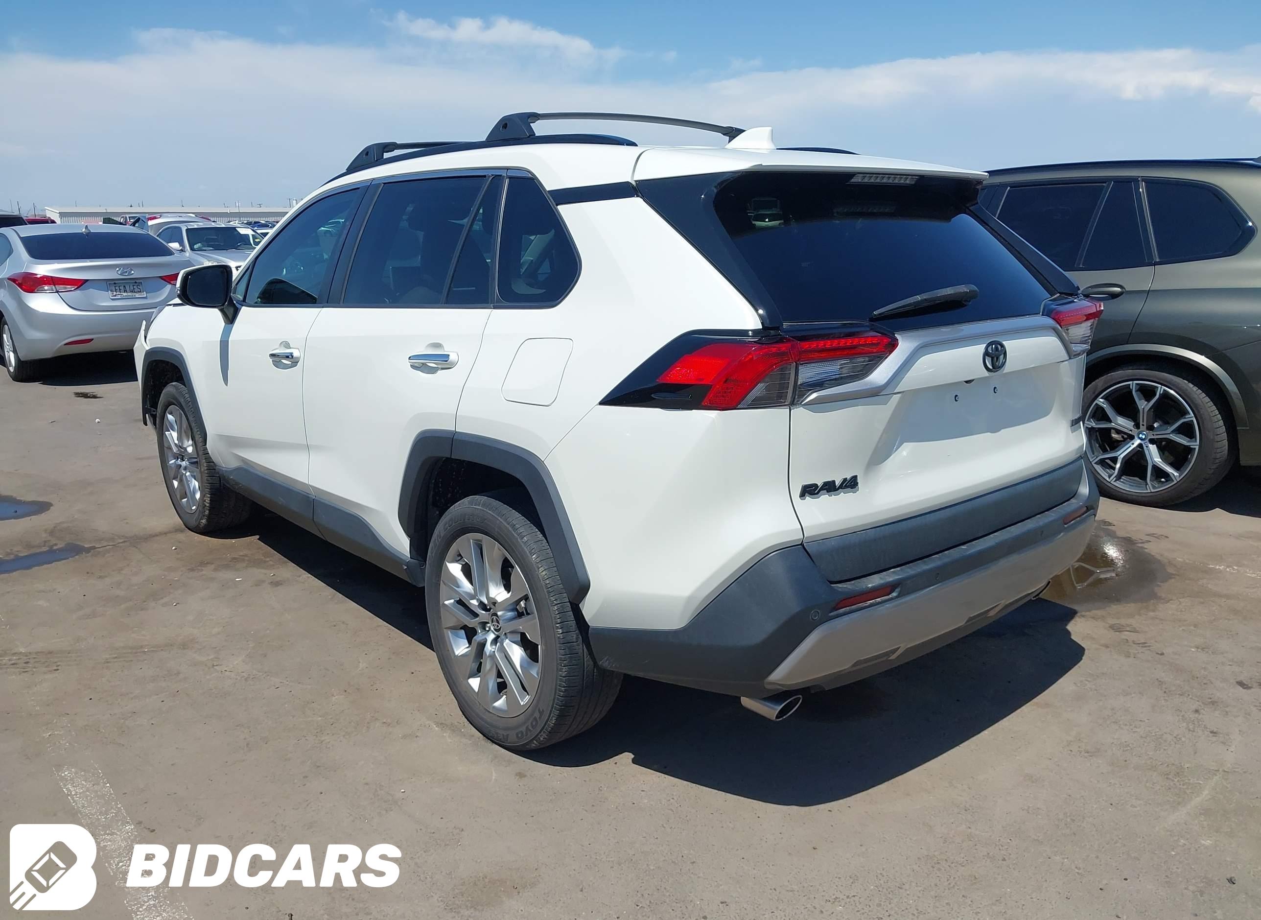 2022 Toyota RAV4, Limited