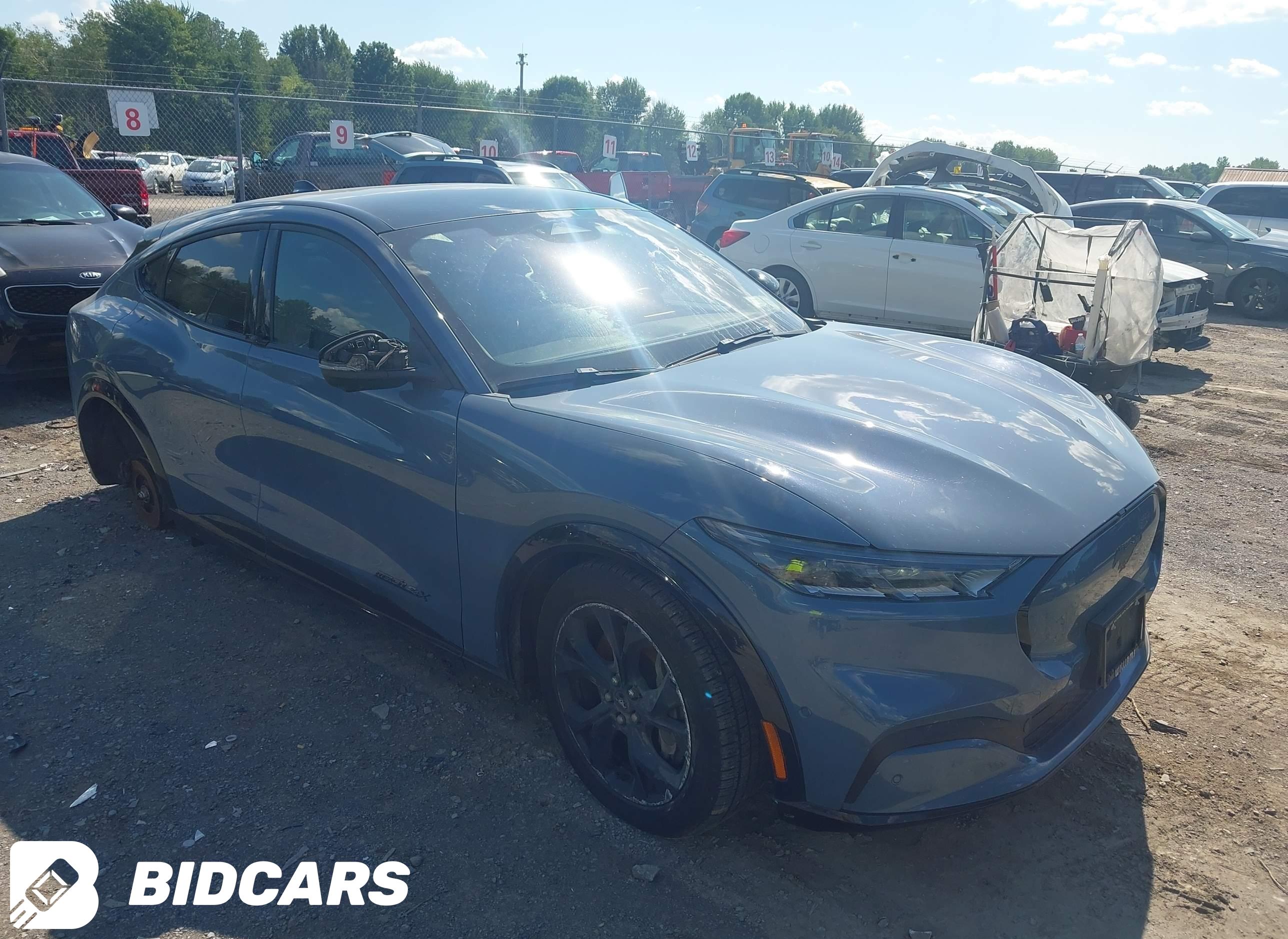 2023 Ford Mustang Mach-E, Pre...
