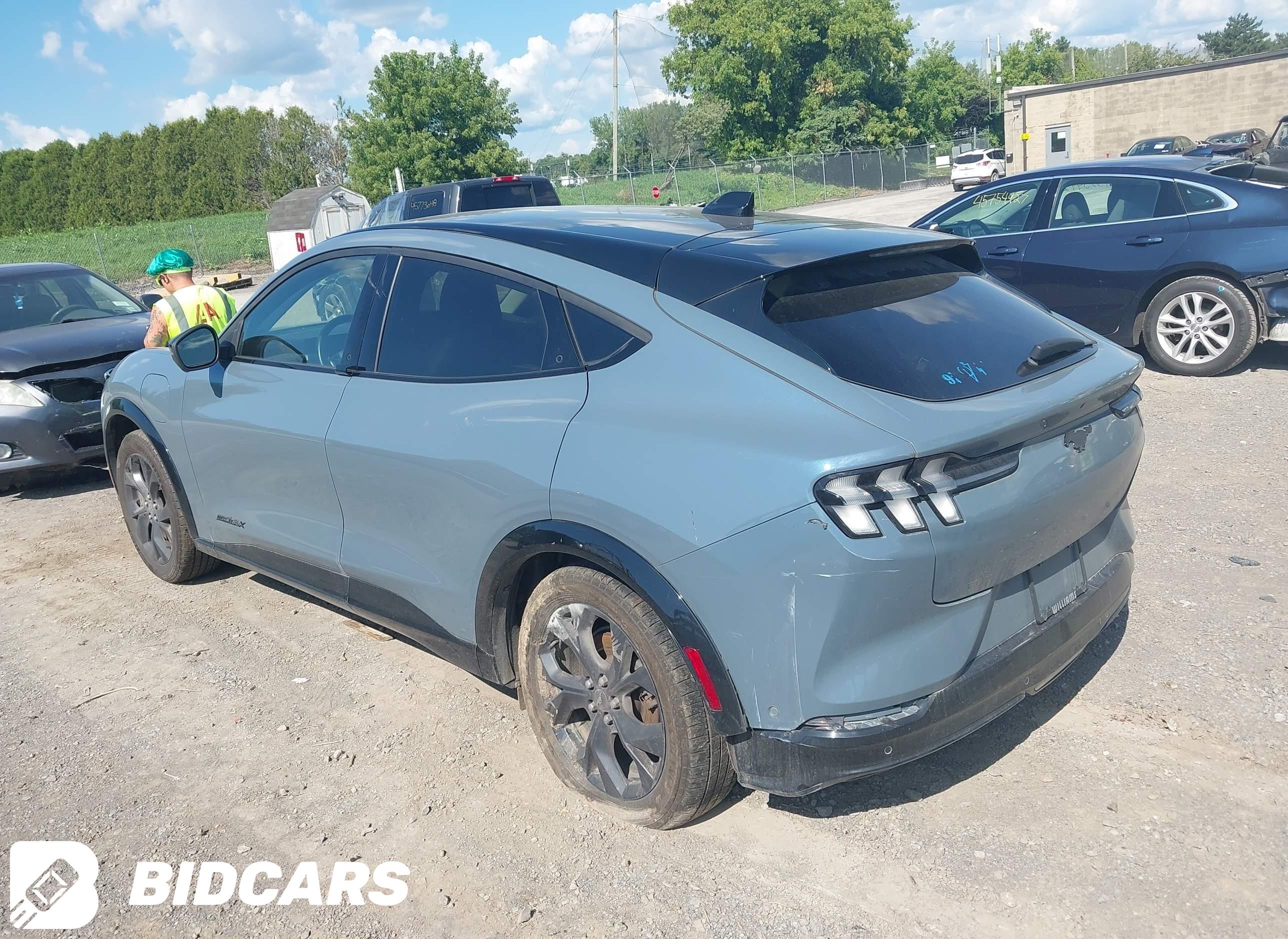 2023 Ford Mustang Mach-E, Pre...
