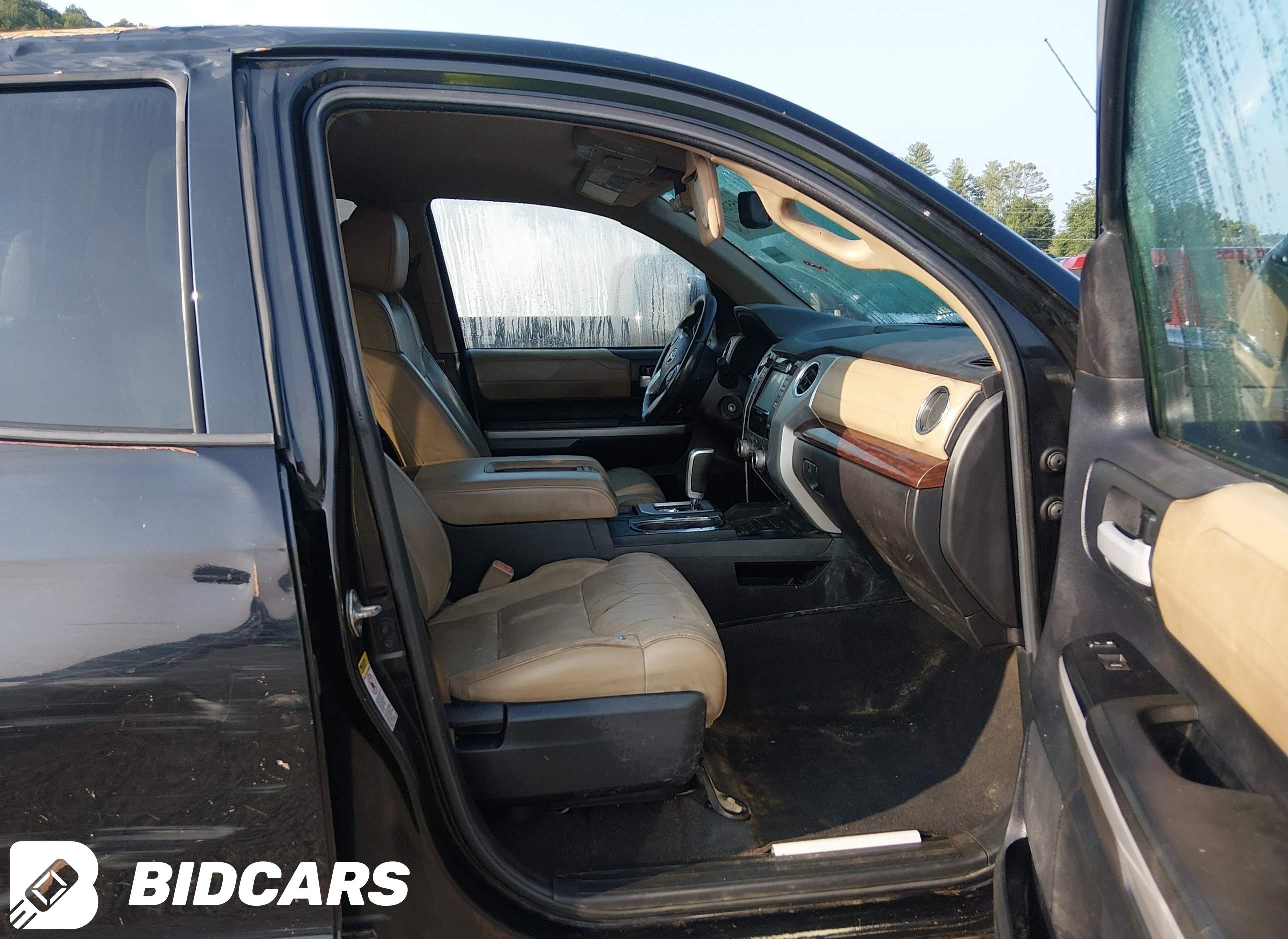 2016 Toyota Tundra, Limited 5...