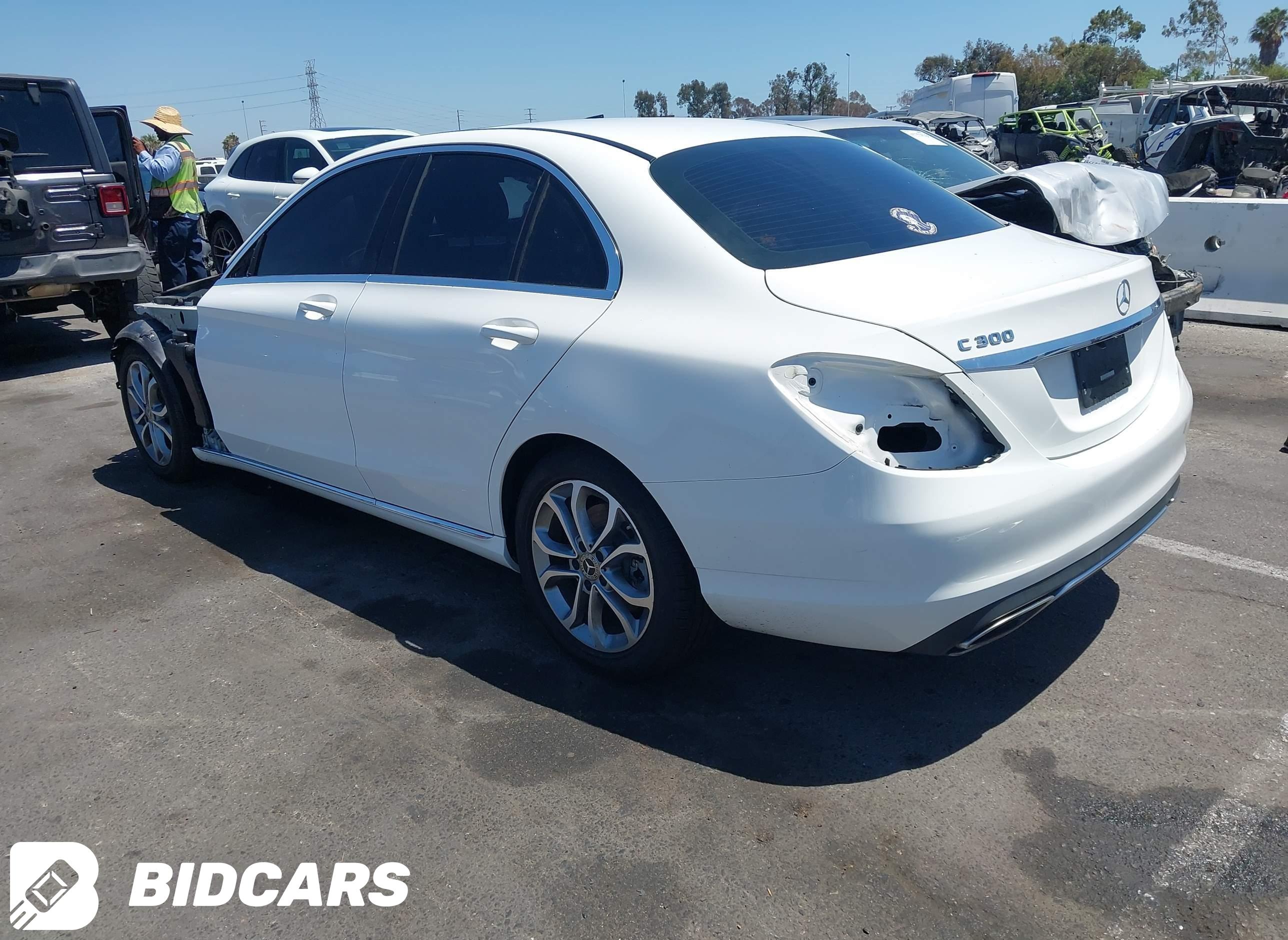 2018 Mercedes-Benz C 300