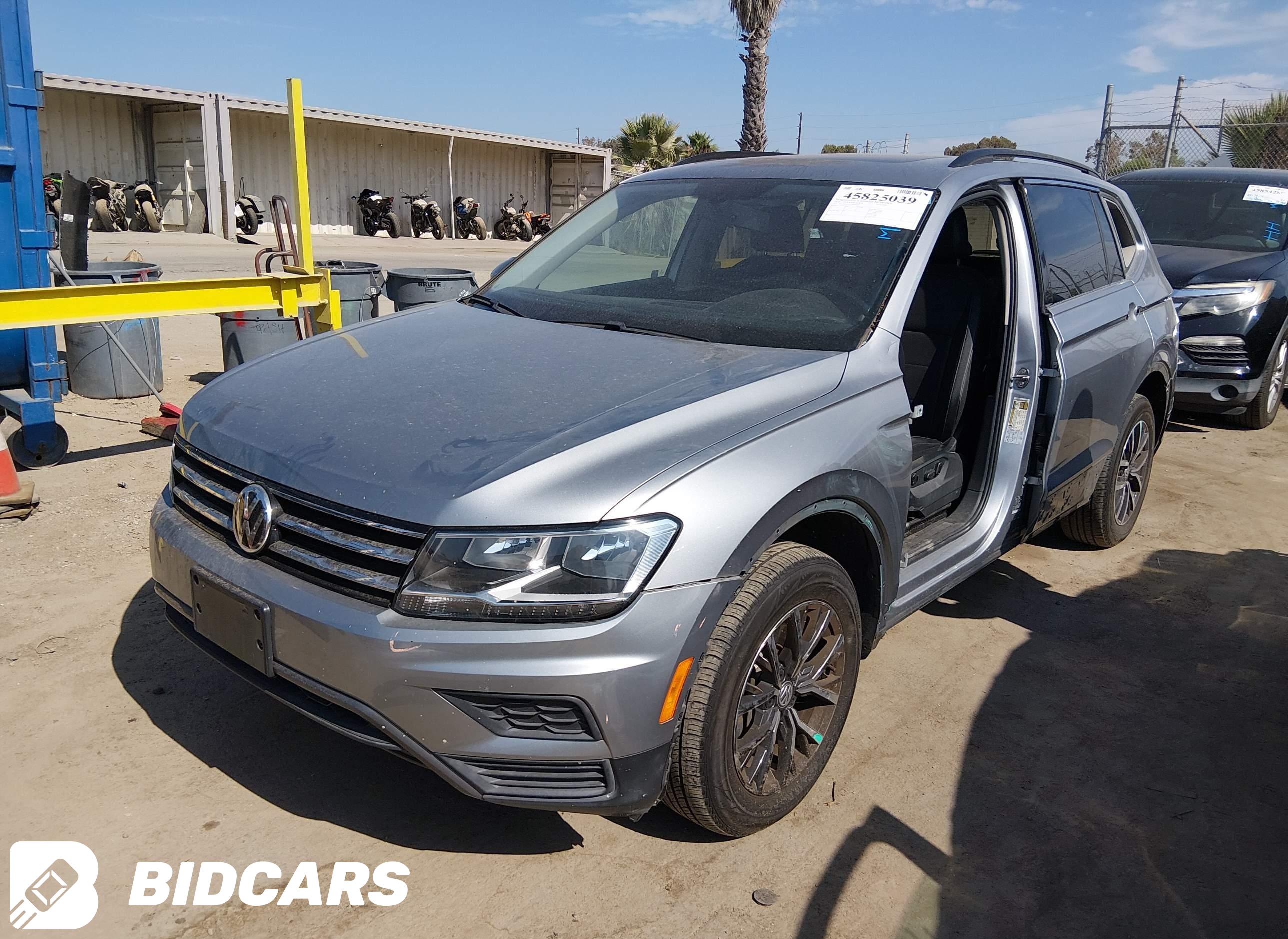 2020 Volkswagen Tiguan, 2.0T...