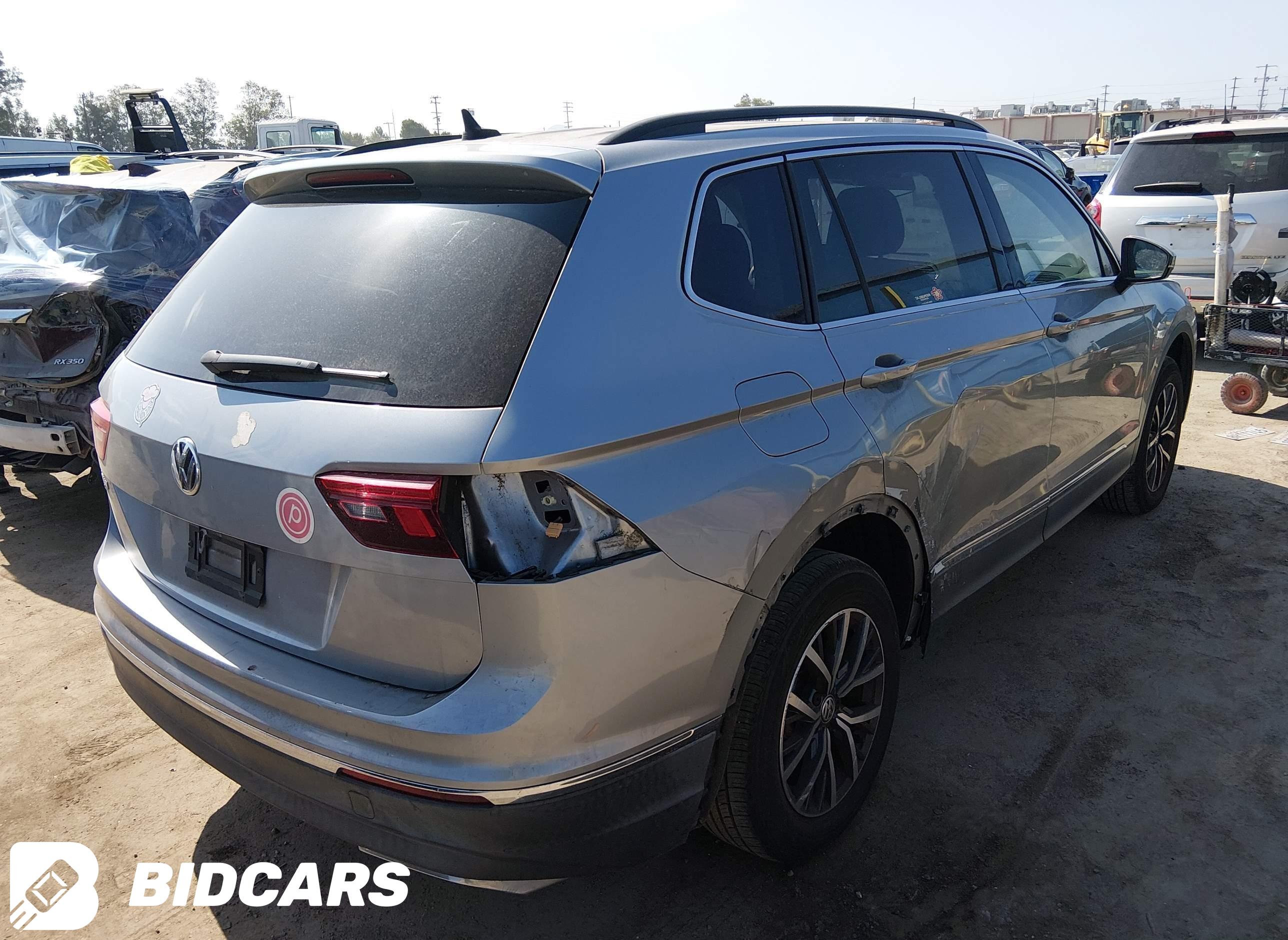 2020 Volkswagen Tiguan, 2.0T...