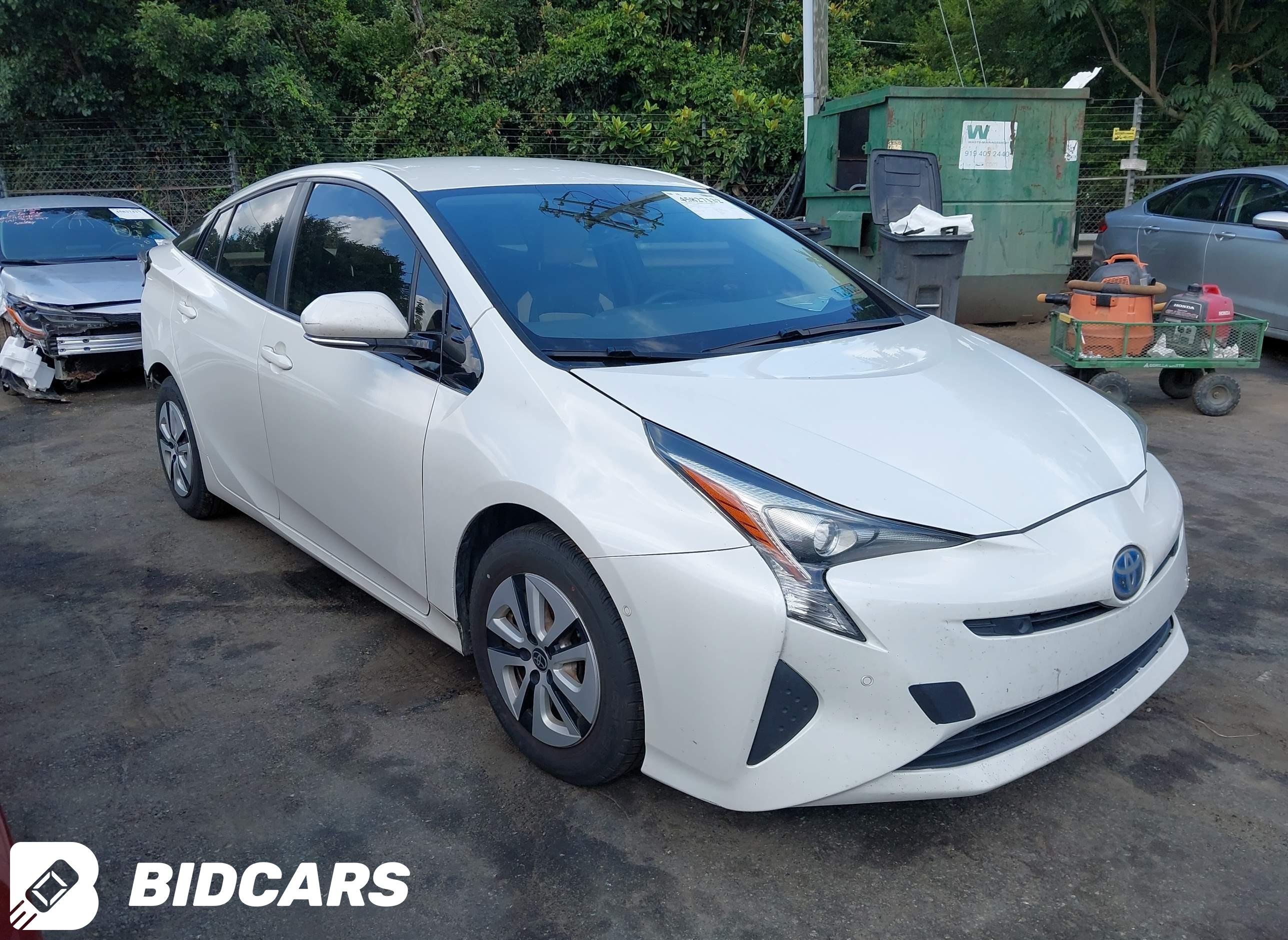 2018 Toyota Prius, Two