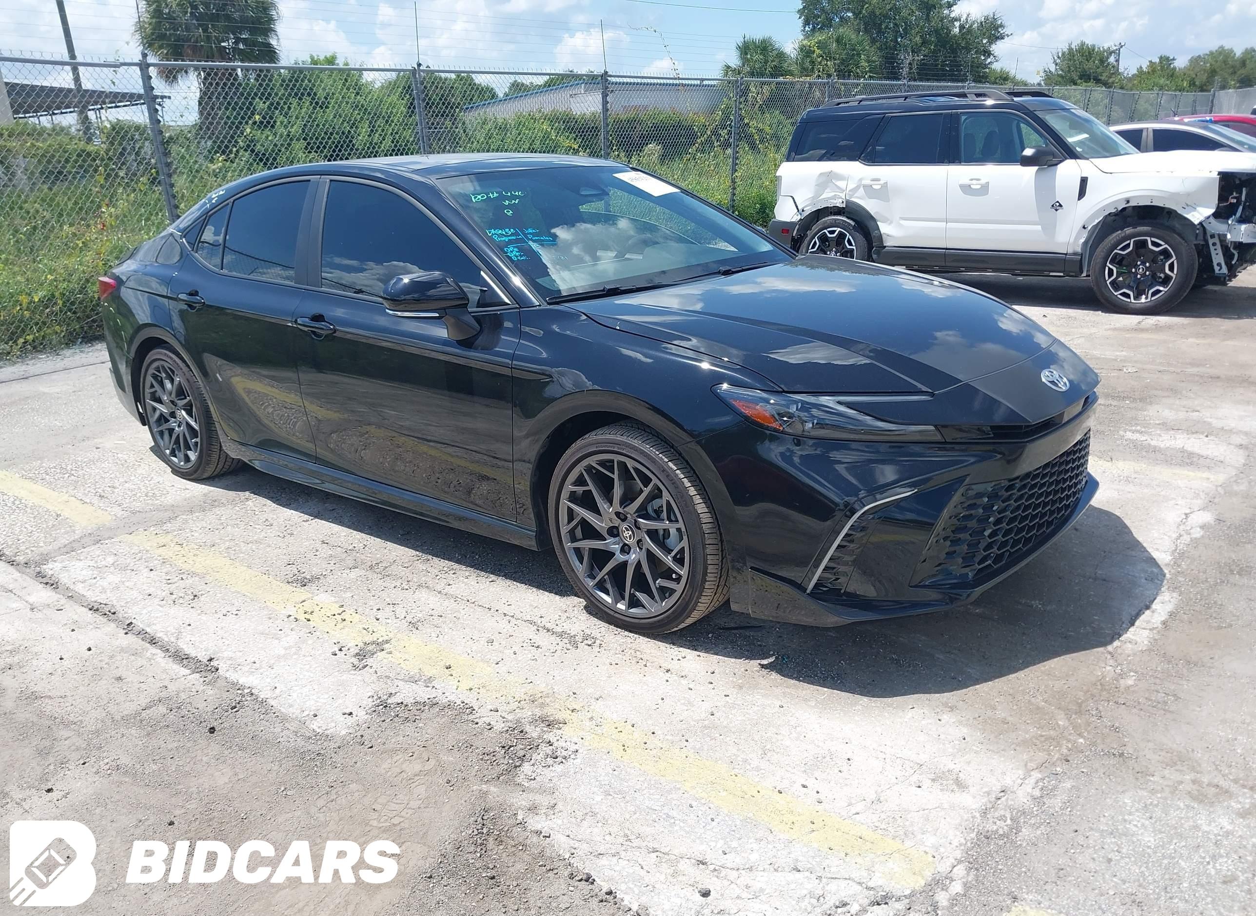 2025 Toyota Camry, Xse