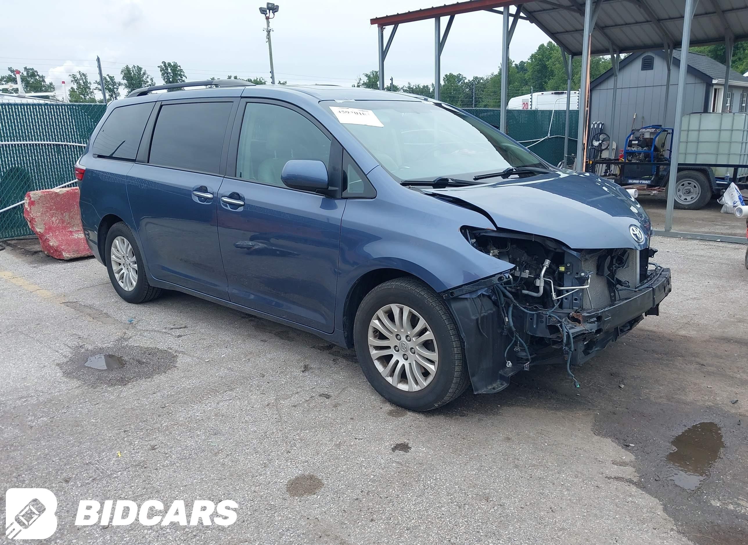 2015 Toyota Sienna, Xle/Limited