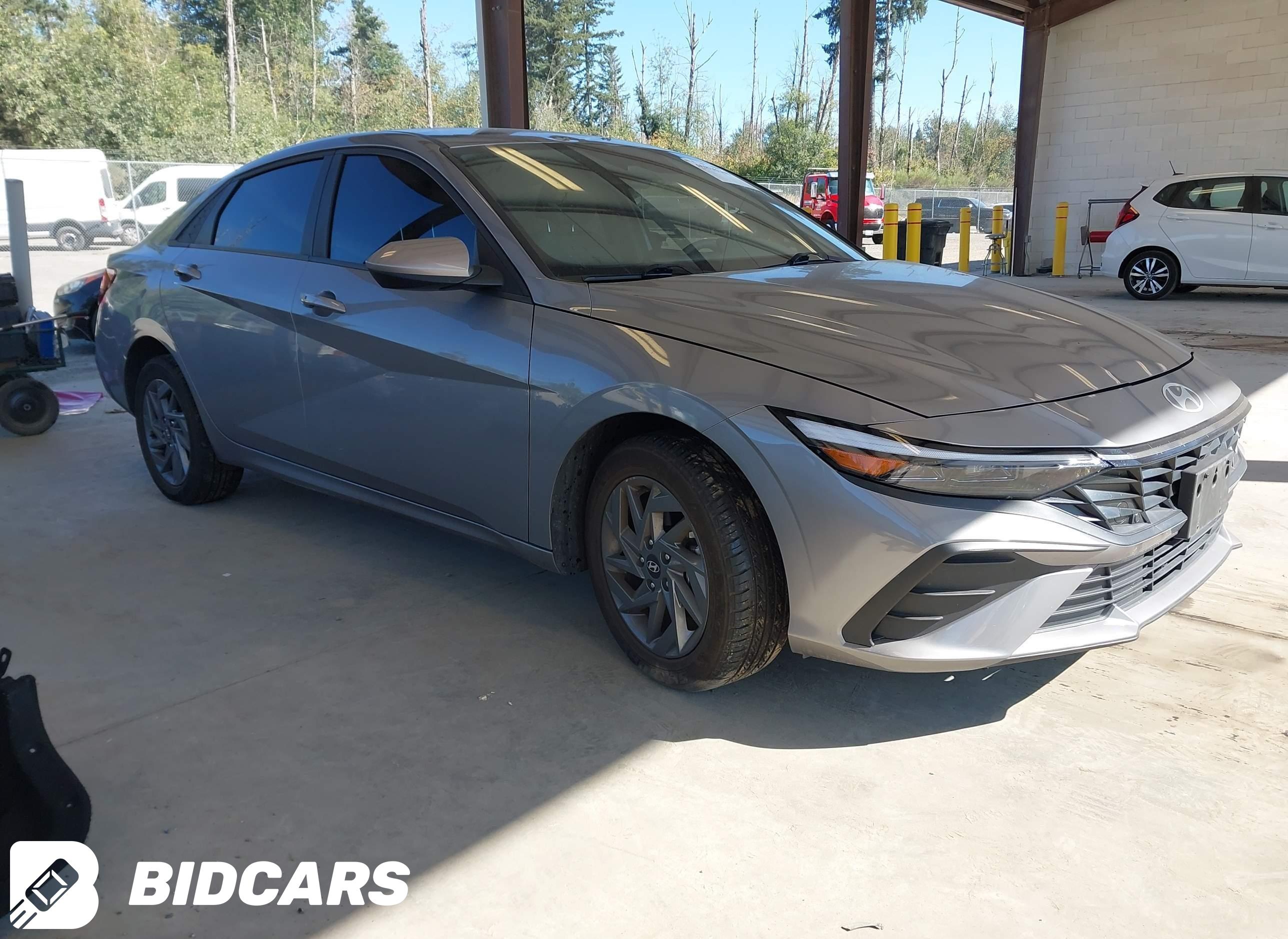 2024 Hyundai Elantra, Sel