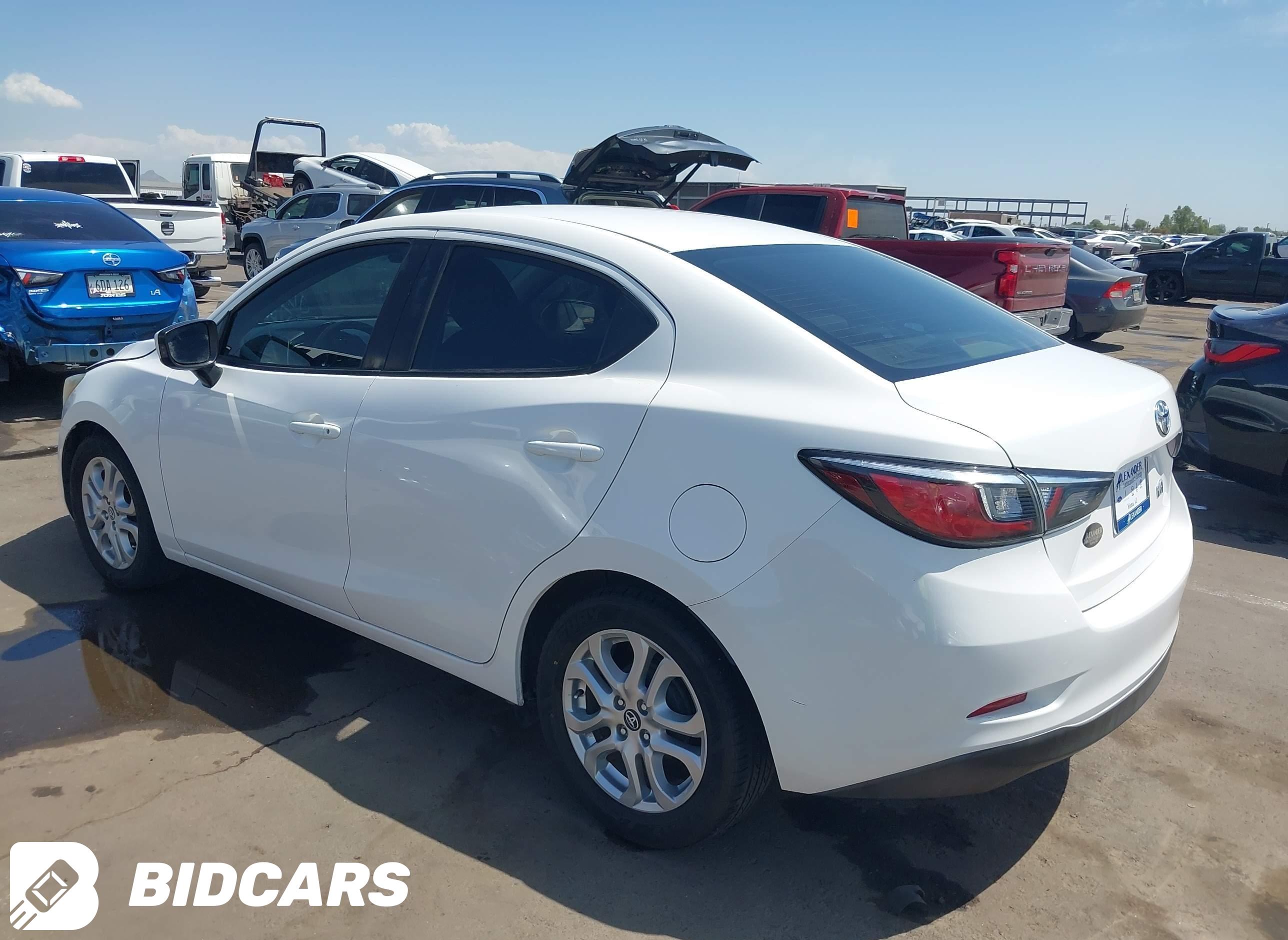 2017 Toyota Yaris, Ia