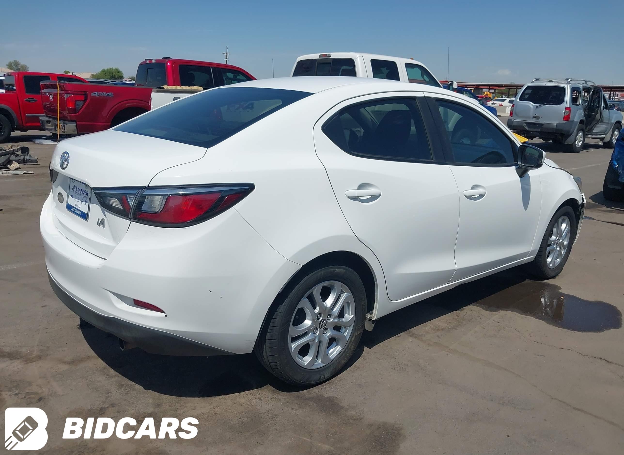 2017 Toyota Yaris, Ia