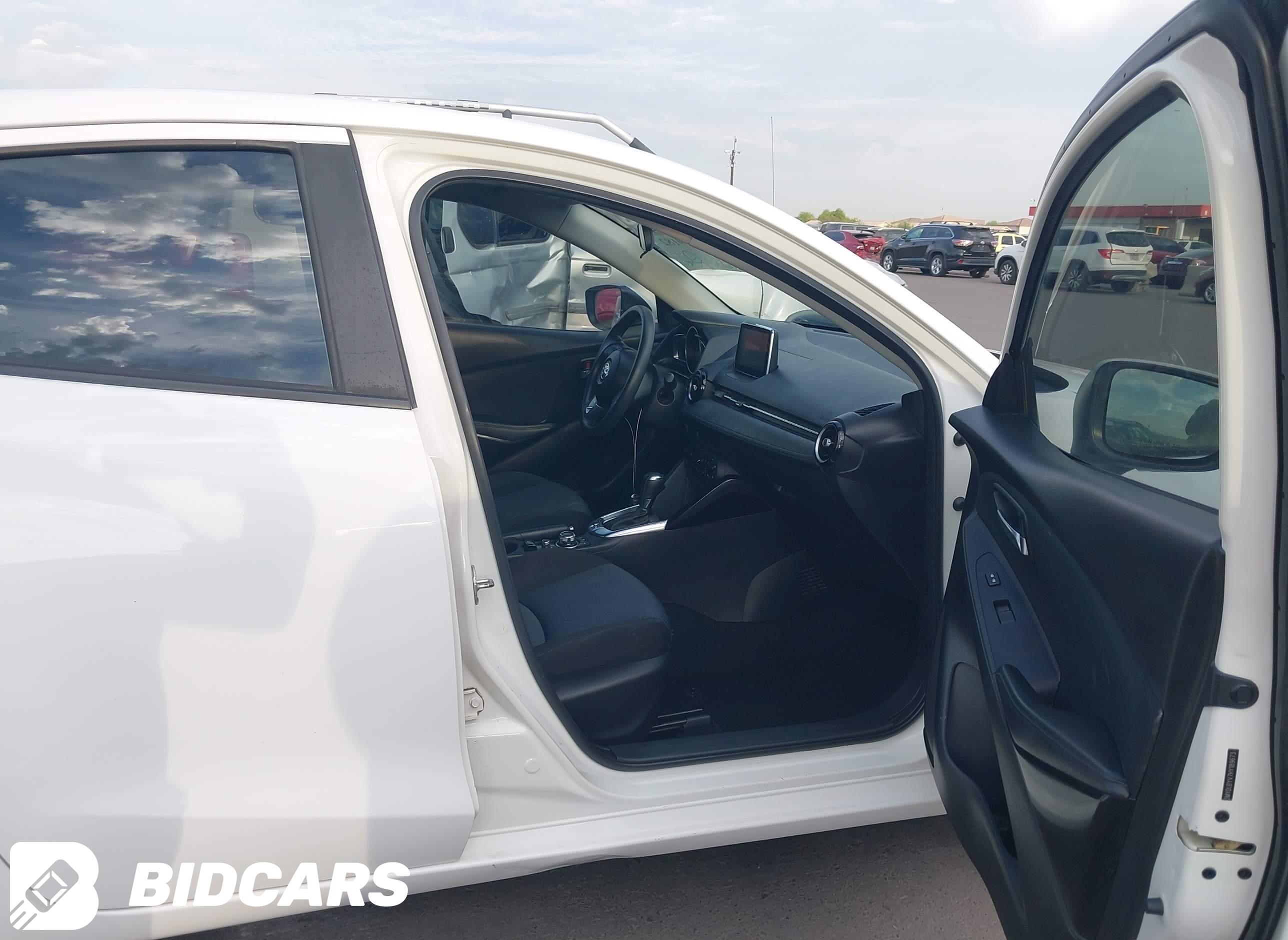 2017 Toyota Yaris, Ia