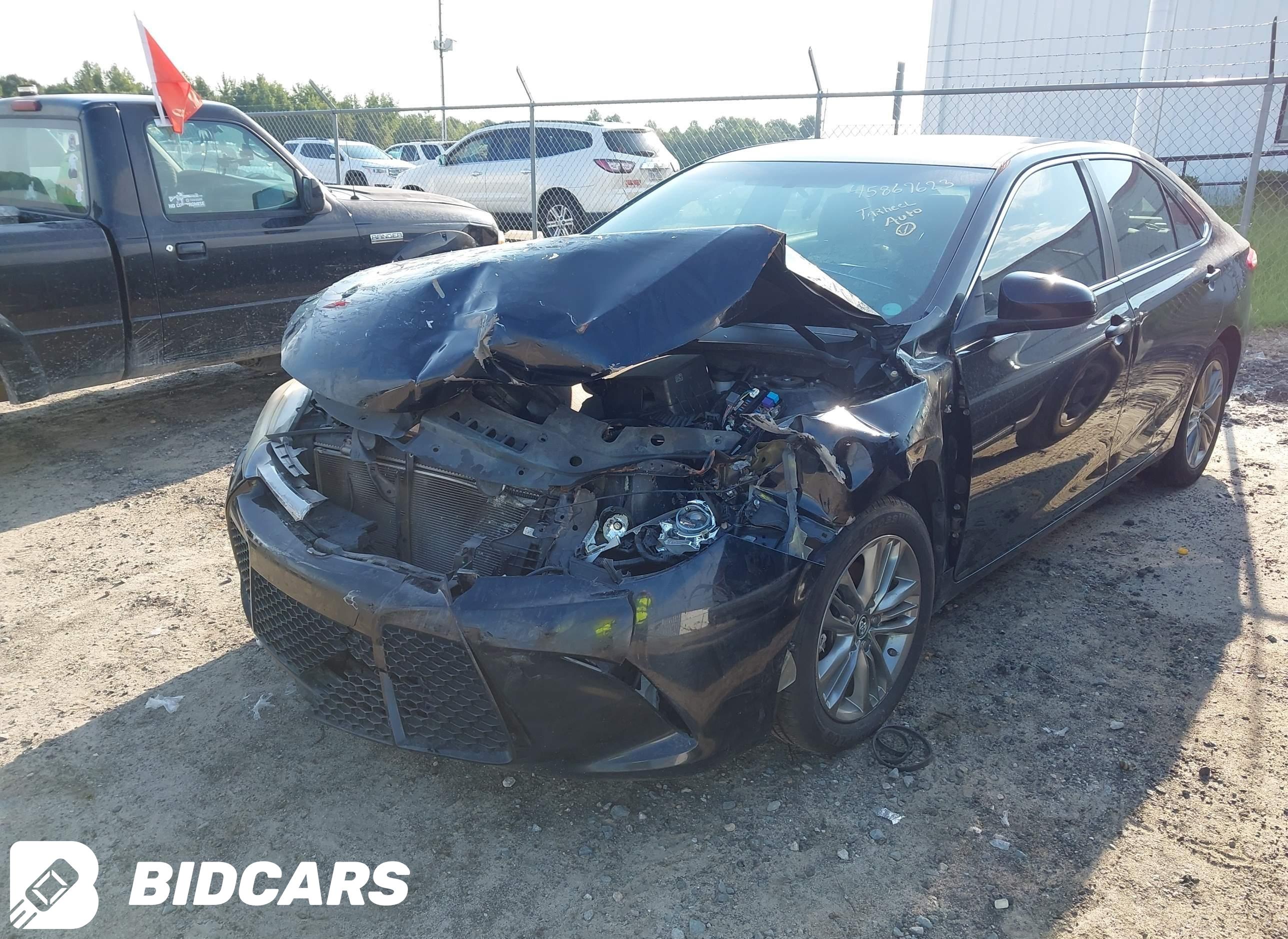 2017 Toyota Camry, SE