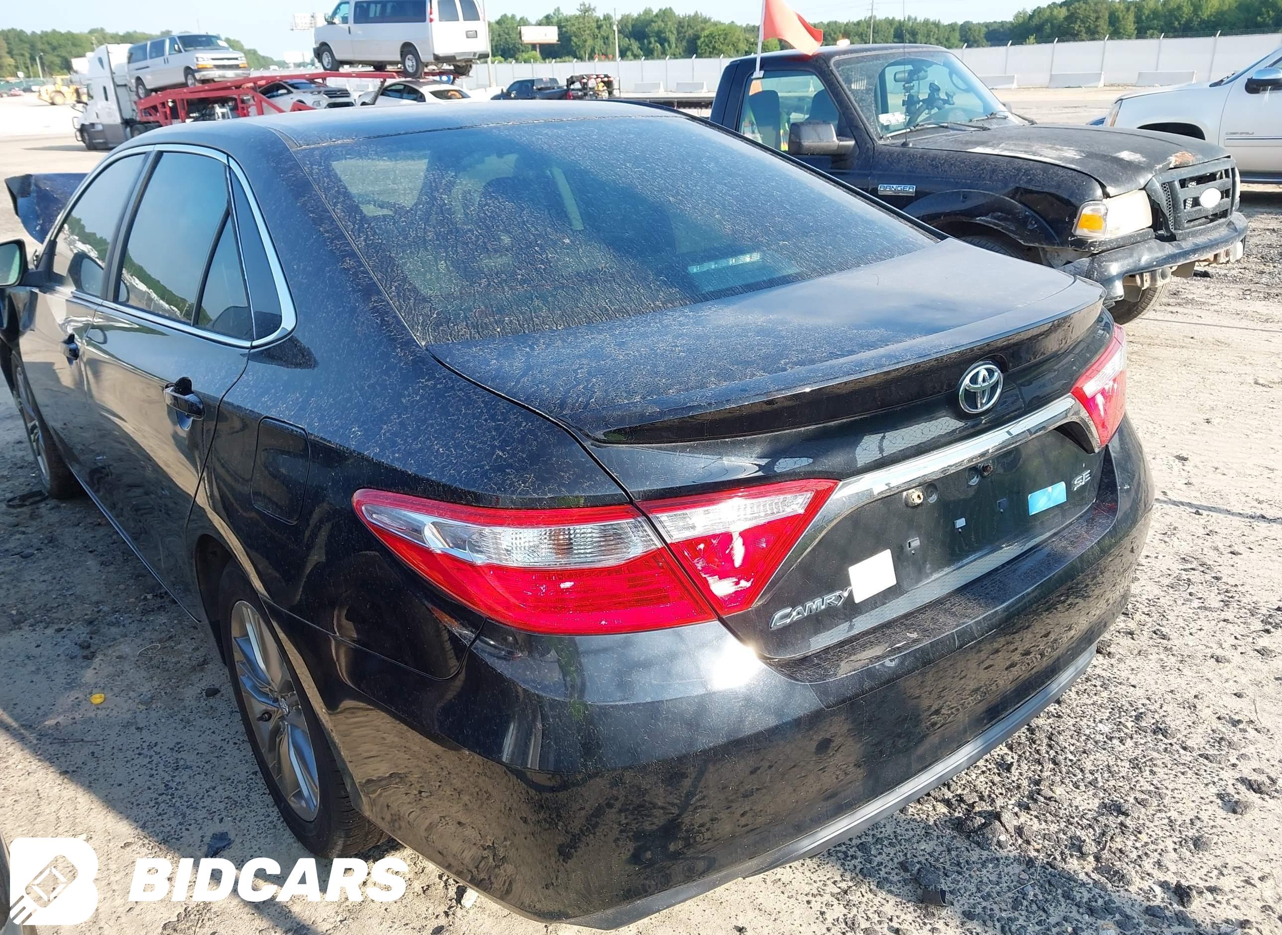 2017 Toyota Camry, SE