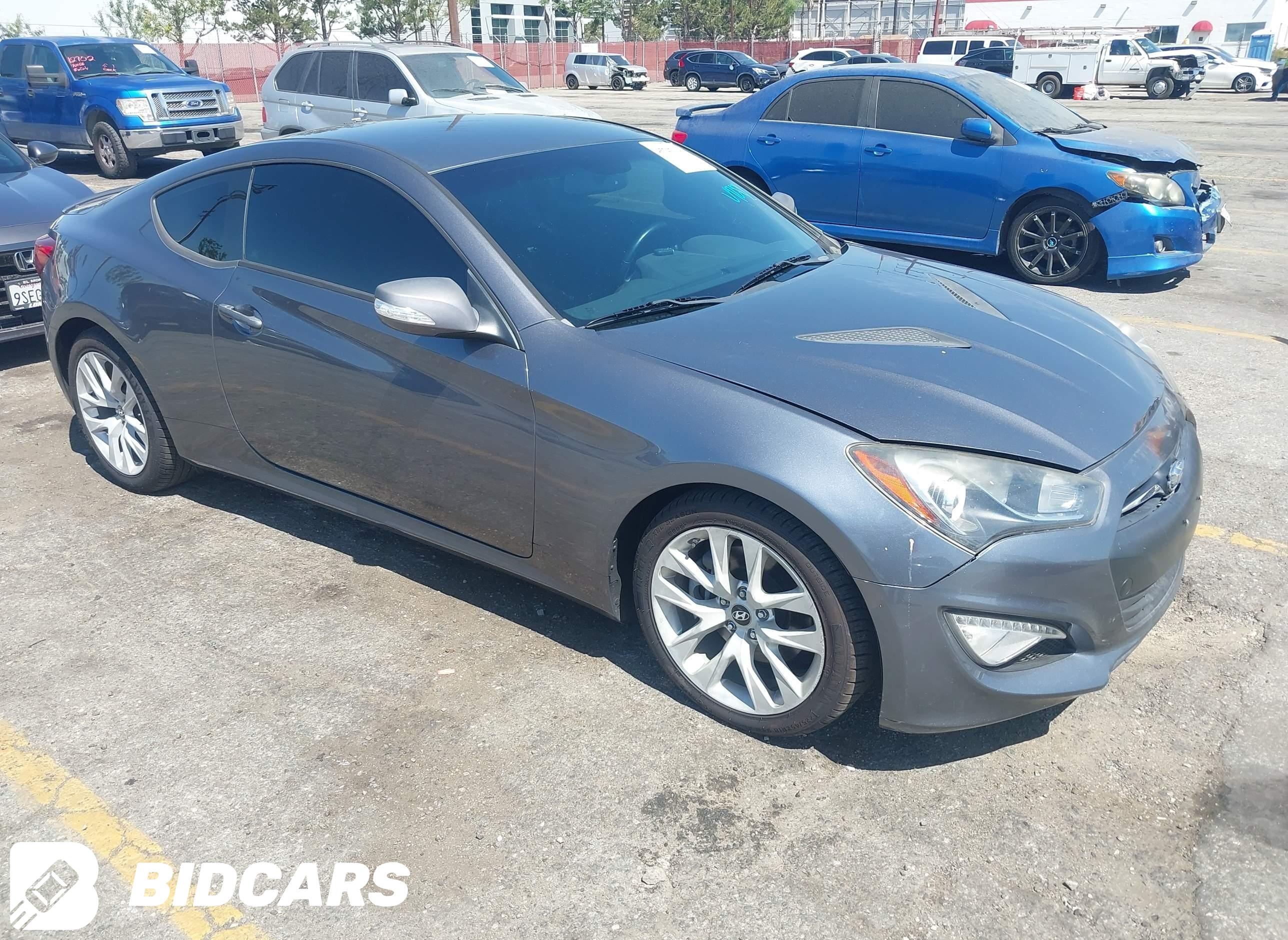 2015 Hyundai Genesis, 3.8 Base