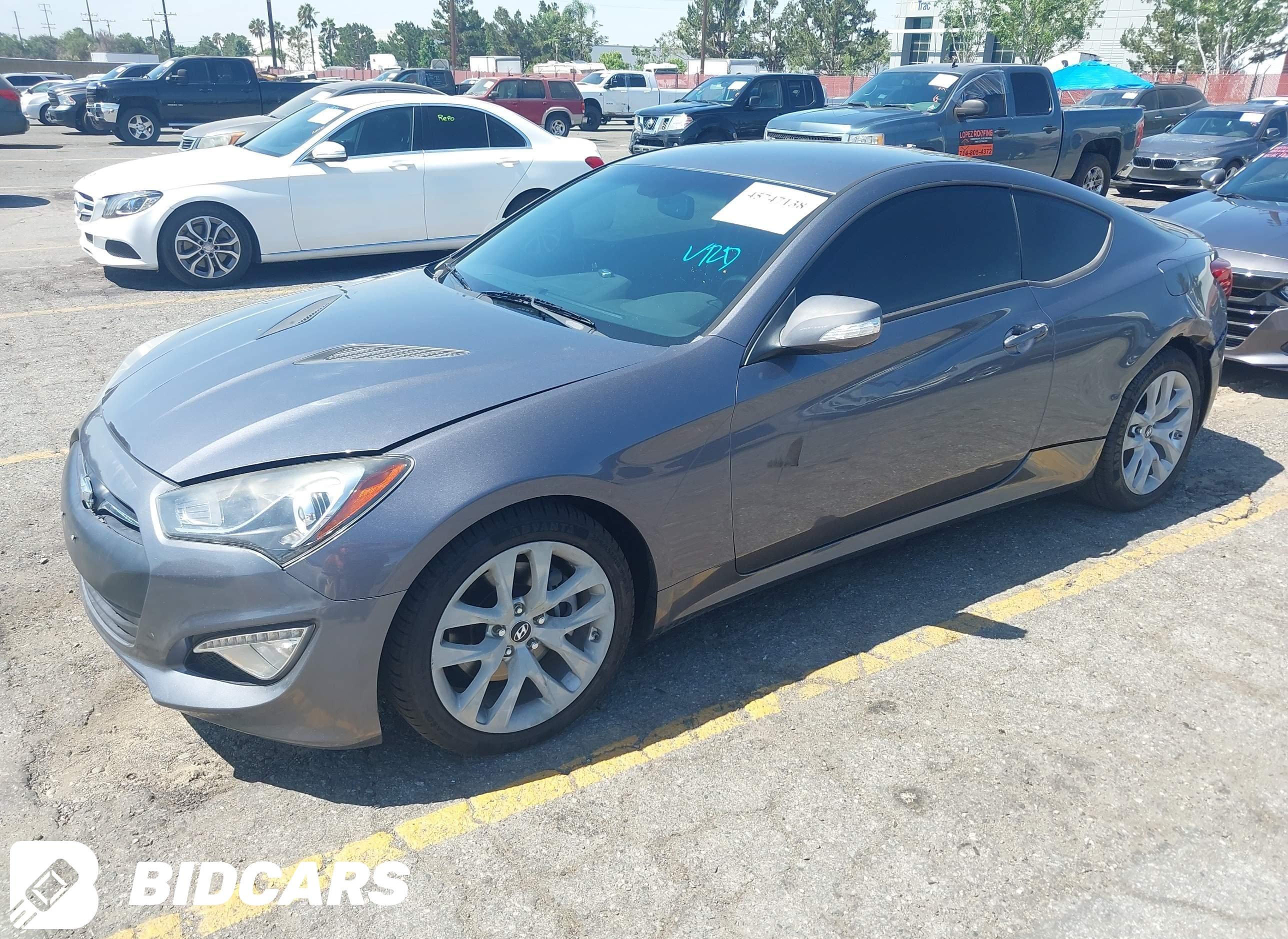 2015 Hyundai Genesis, 3.8 Base
