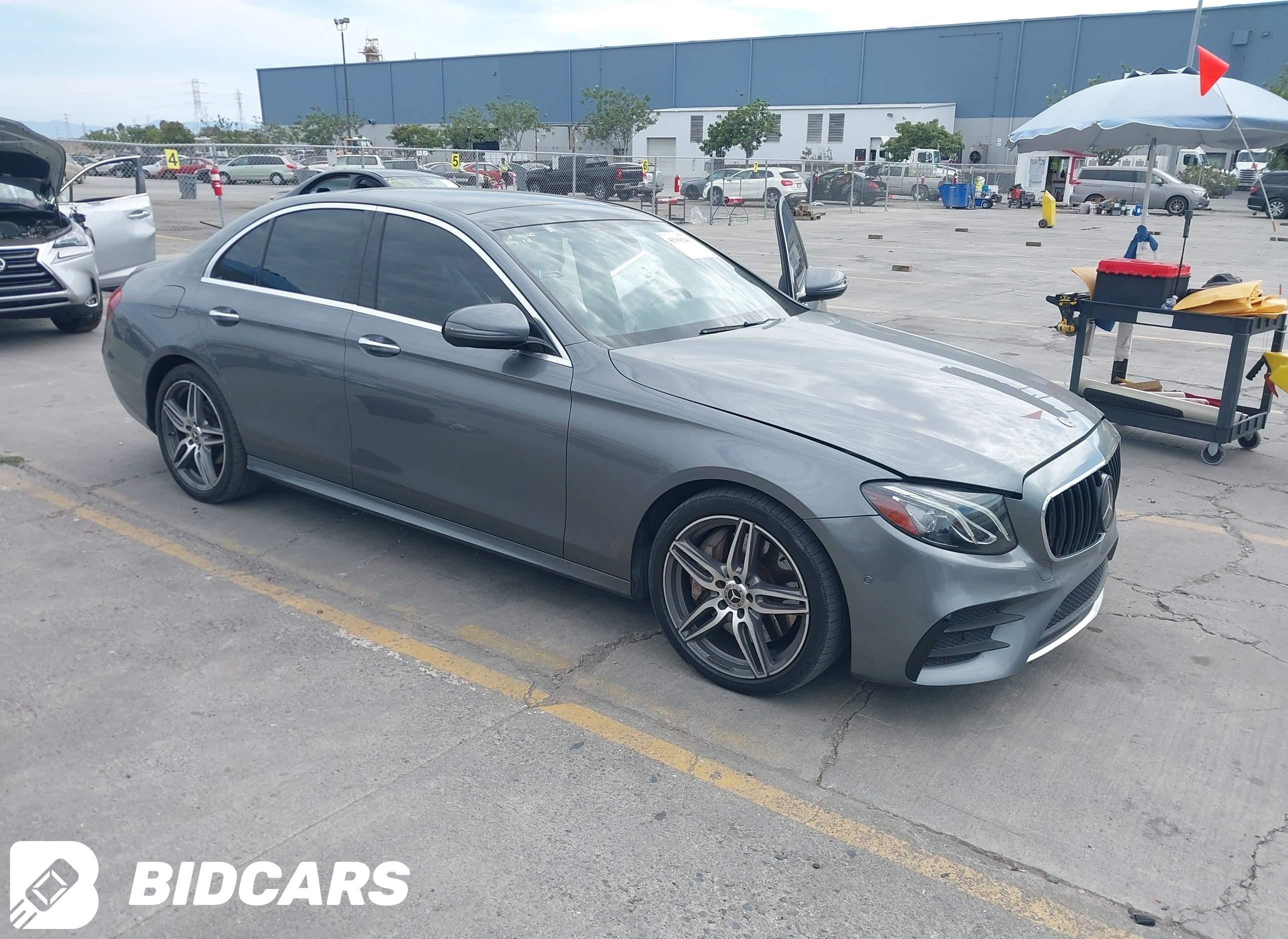 2017 Mercedes-Benz E 300