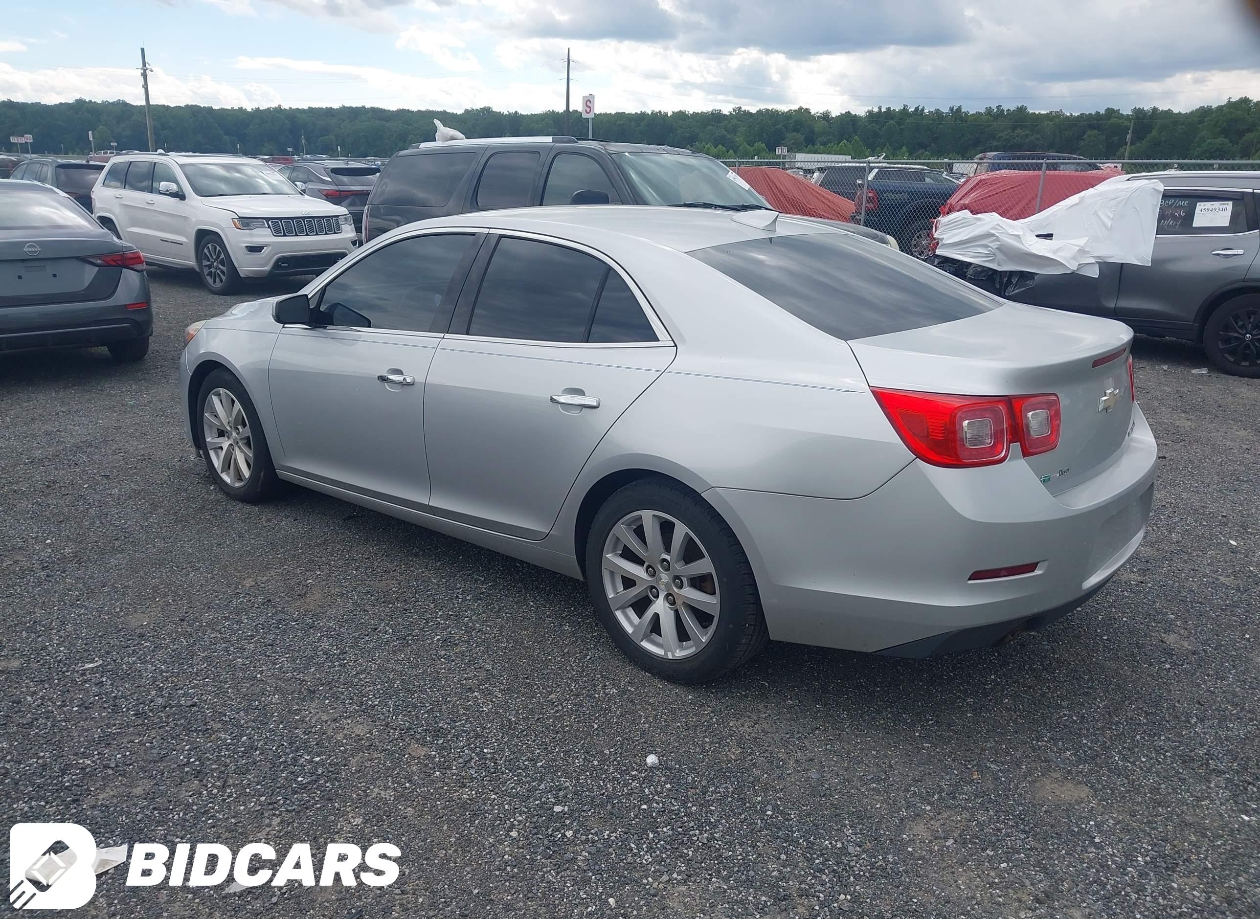2016 Chevrolet Malibu, Limite...
