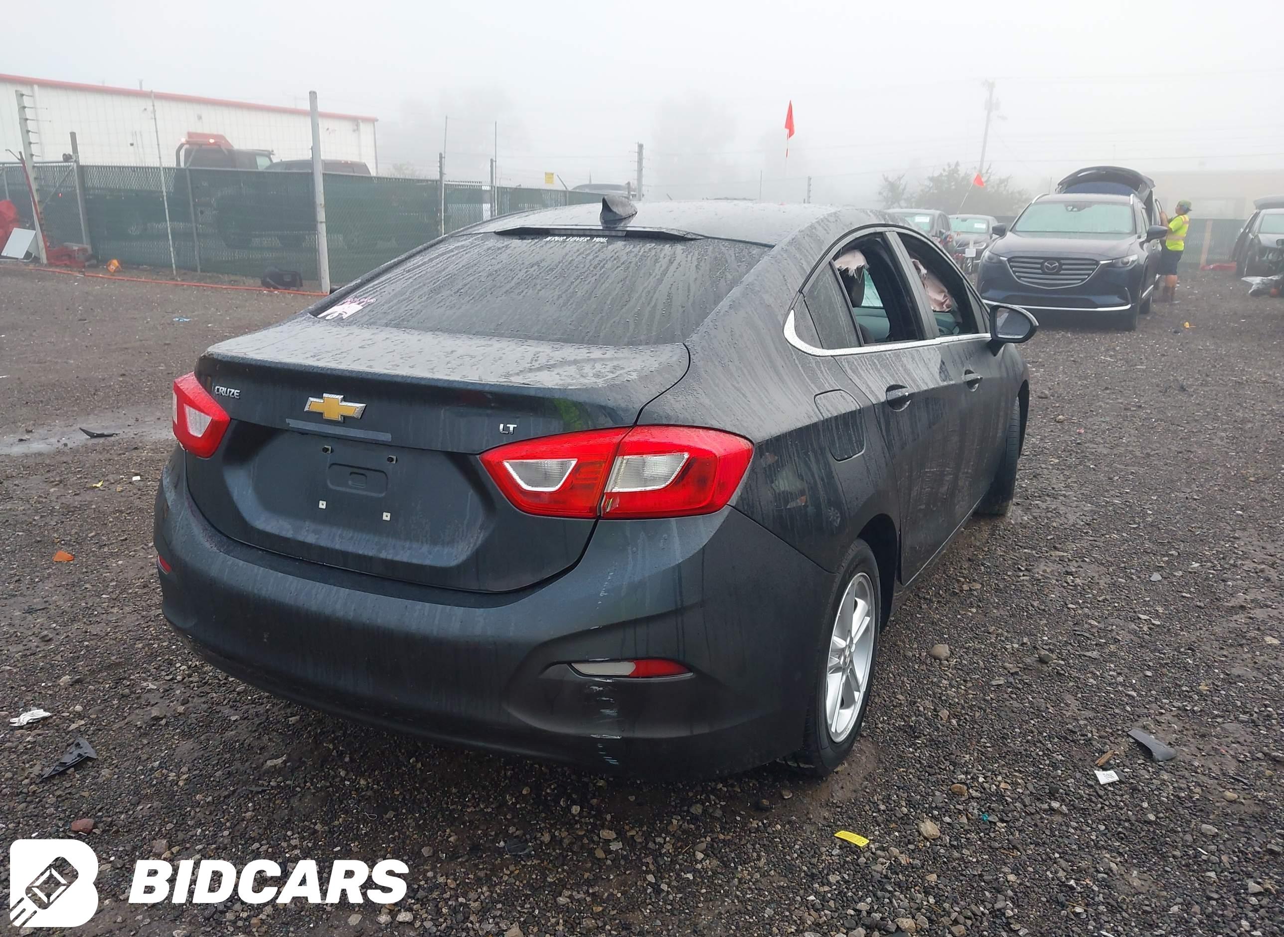 2017 Chevrolet Cruze, Lt Auto