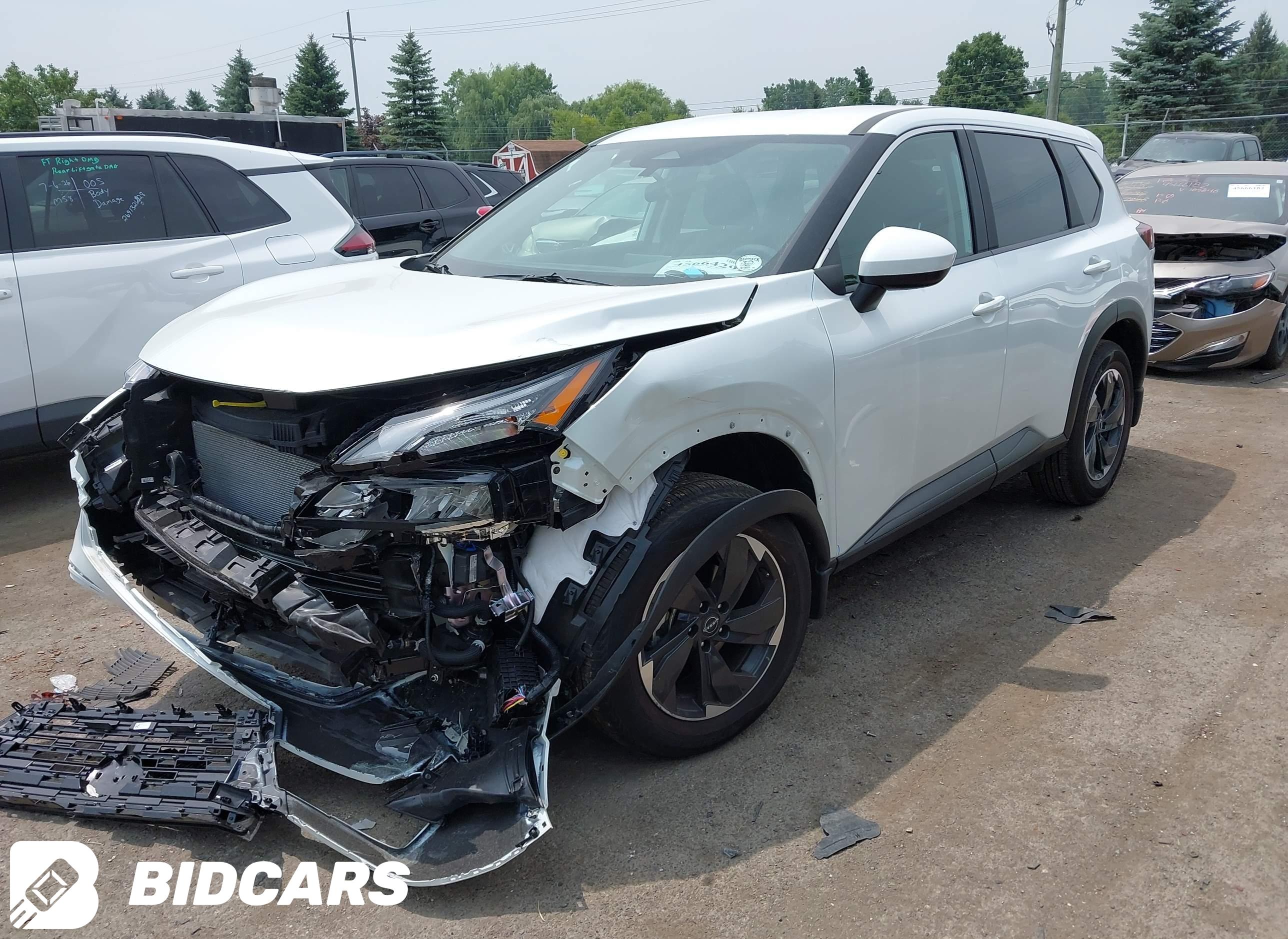 2026 Nissan Rogue, SV