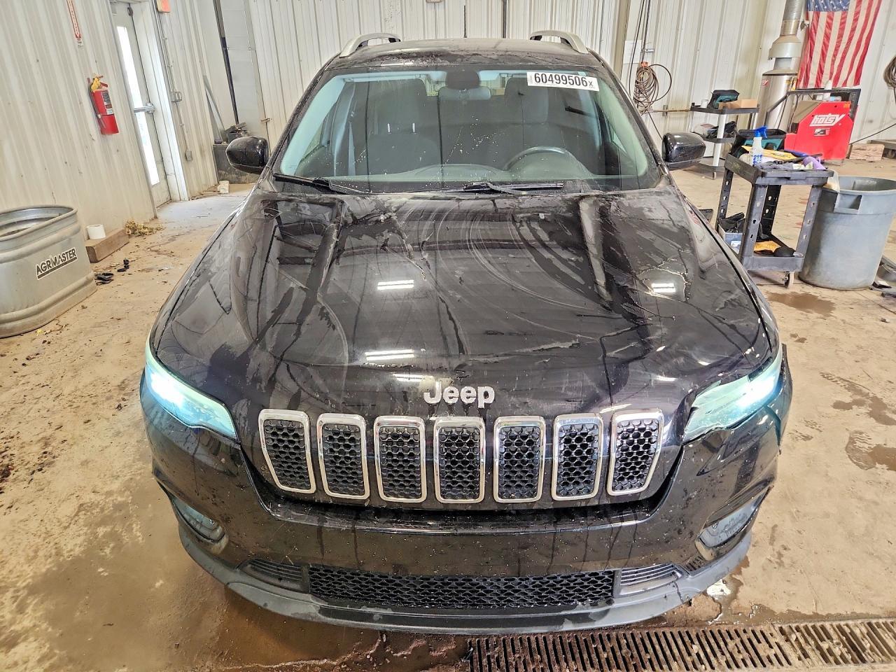 2019 Jeep Cherokee, Latitude