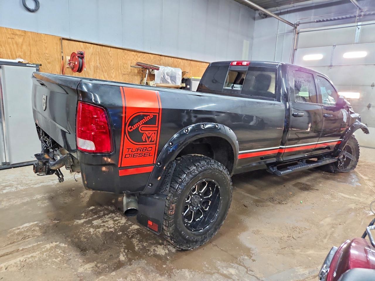 2016 RAM 3500, Slt