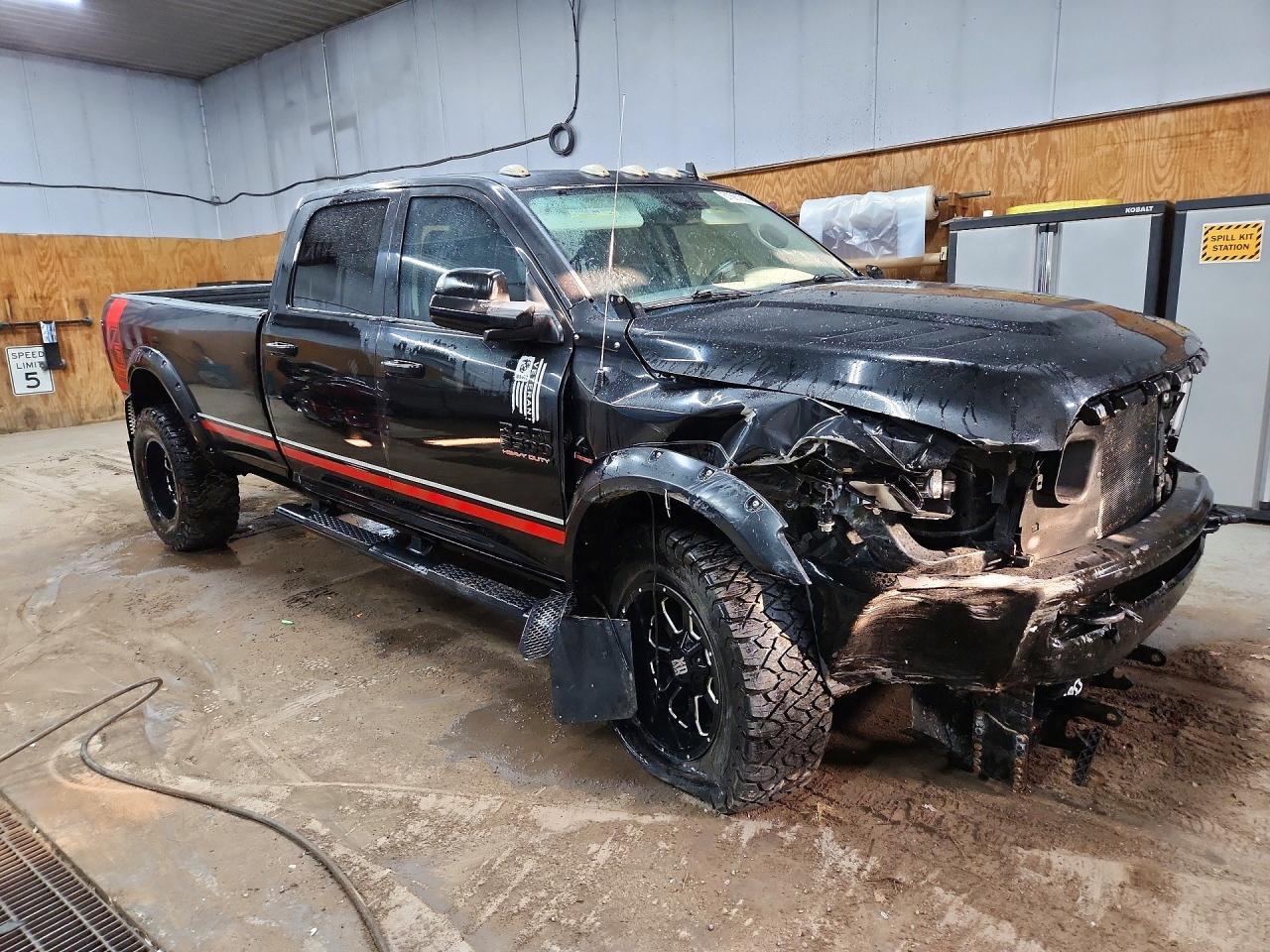 2016 RAM 3500, Slt