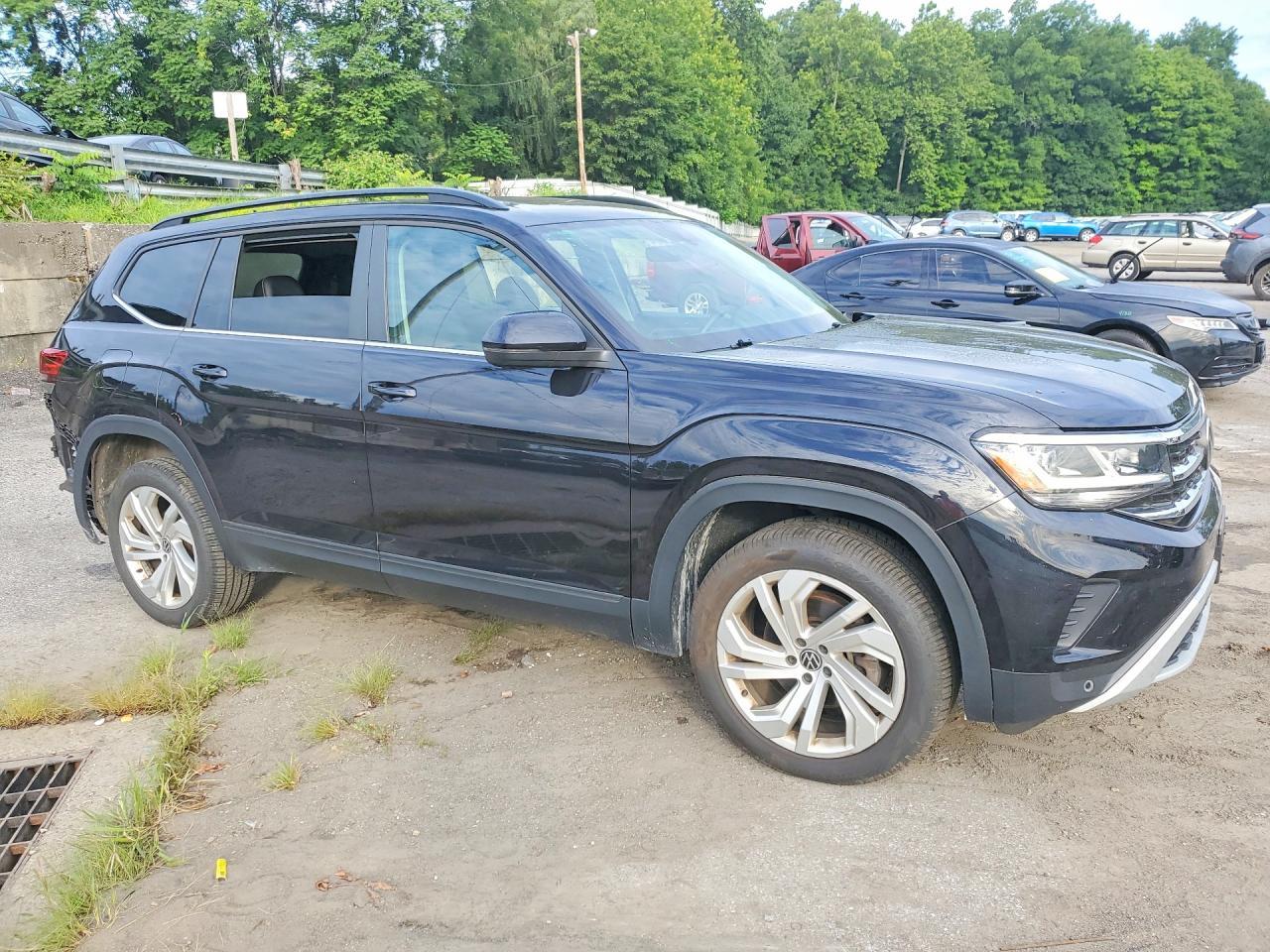 2021 Volkswagen Atlas, SE