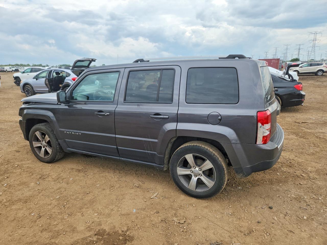 2016 Jeep Patriot, Latitude