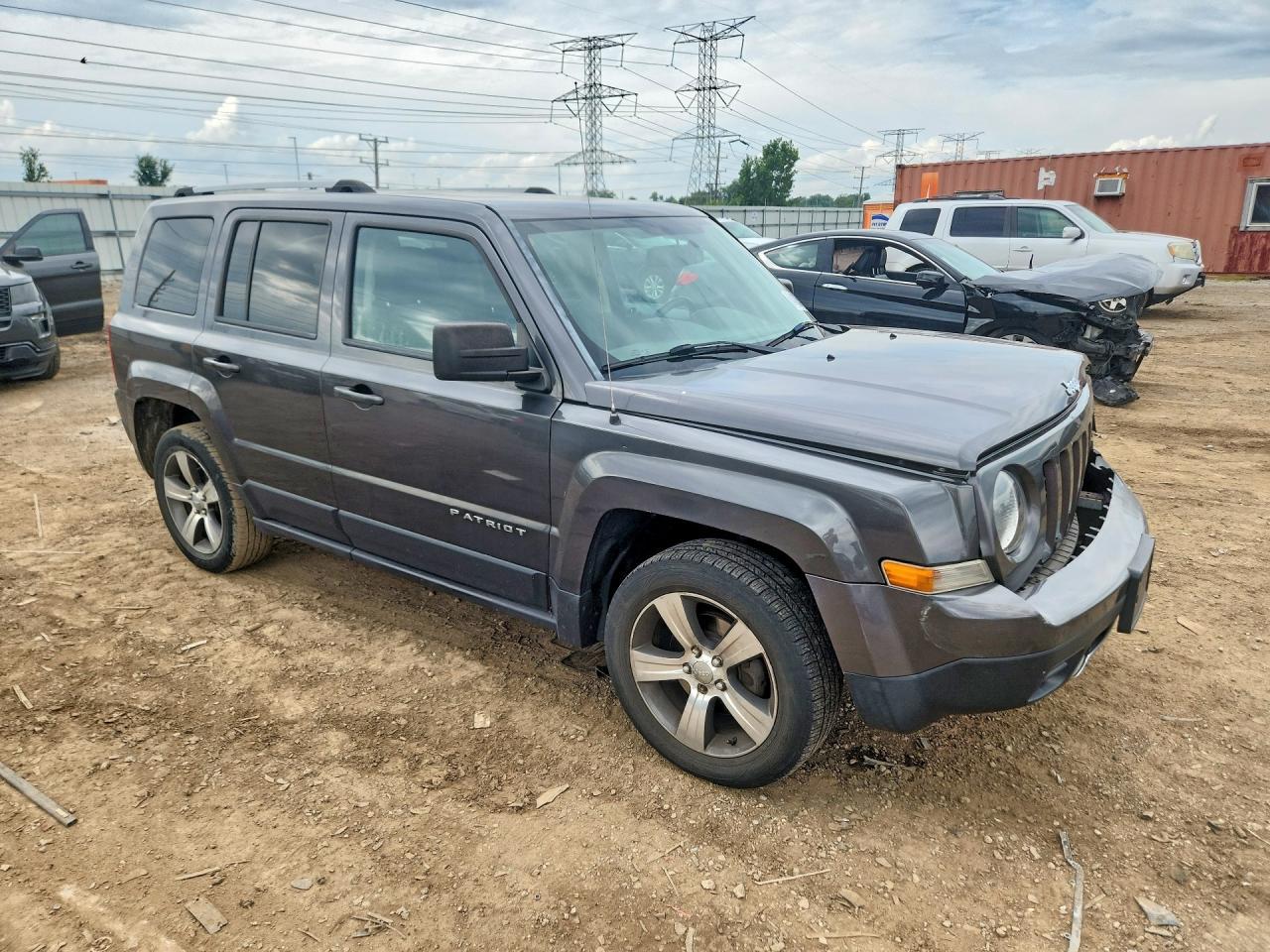 2016 Jeep Patriot, Latitude
